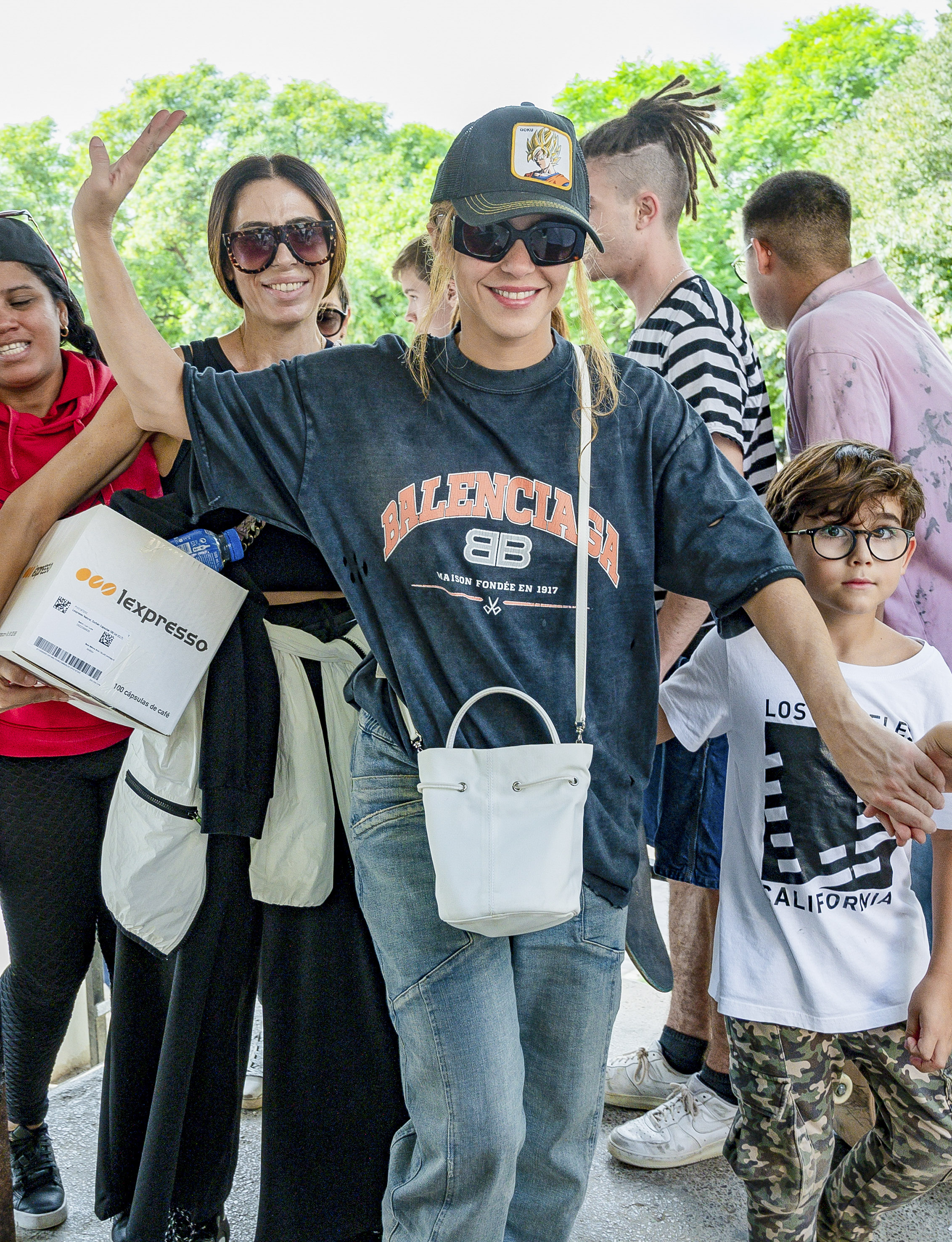 Shakira estuvo acompañando a su hijo y celebró su triunfo en el campeonato de beisbol de Valencia (Grosby Group)