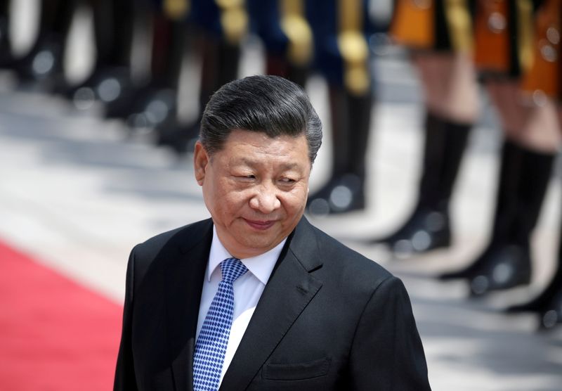 FOTO DE ARCHIVO: El presidente chino Xi Jinping asiste la ceremonia de bienvenida del presidente de Grecia Prokopis Pavlopoulos en Beijing, China, 14 de mayo del 2019. REUTERS/Jason Lee