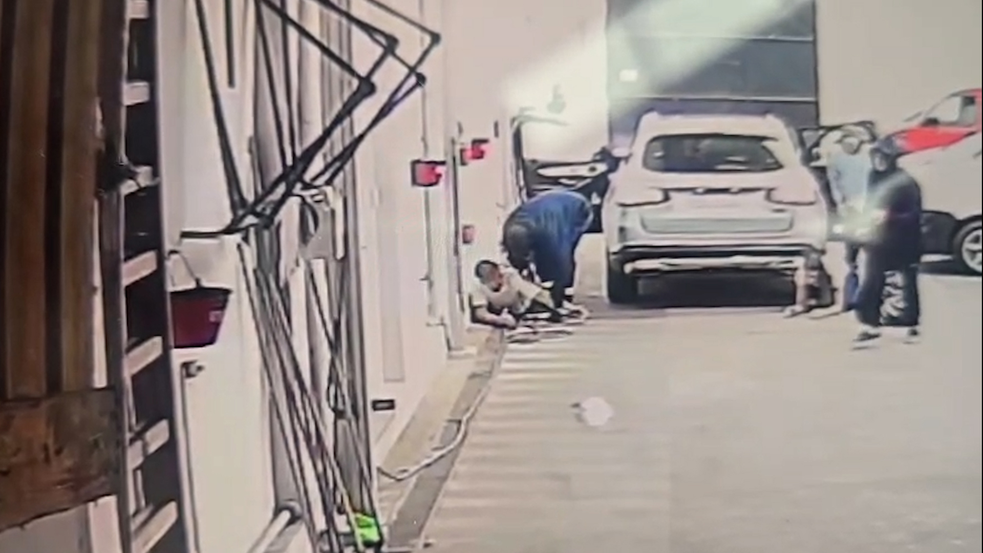 Citas por apps, estafas millonarias y muerte: así operan los viudos negros que acechan a quiénes buscan compañía