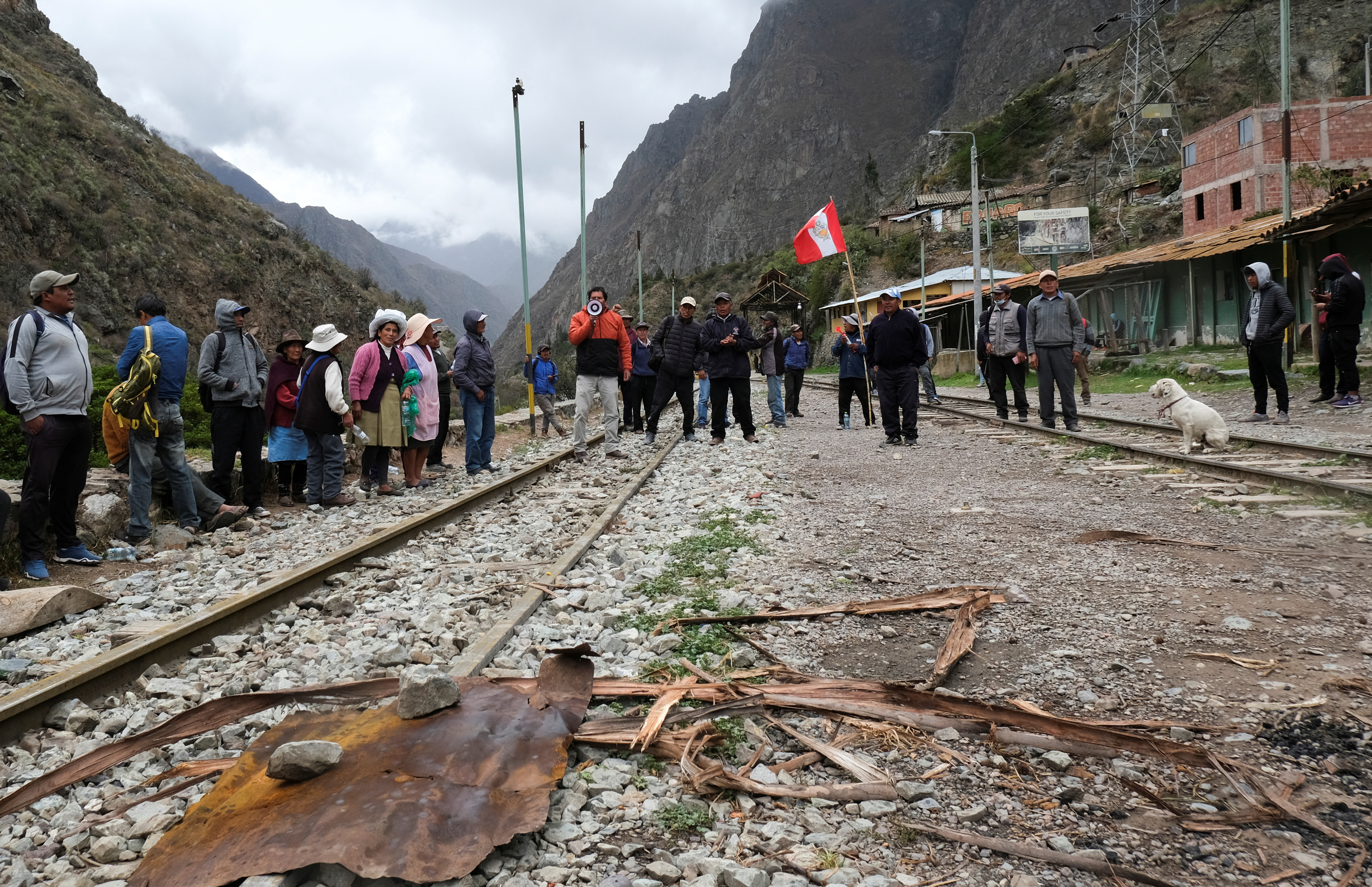 Las violentas manifestaciones en Perú se avivaron con el estado de emergencia. REUTERS/Alejandra Orosco 
