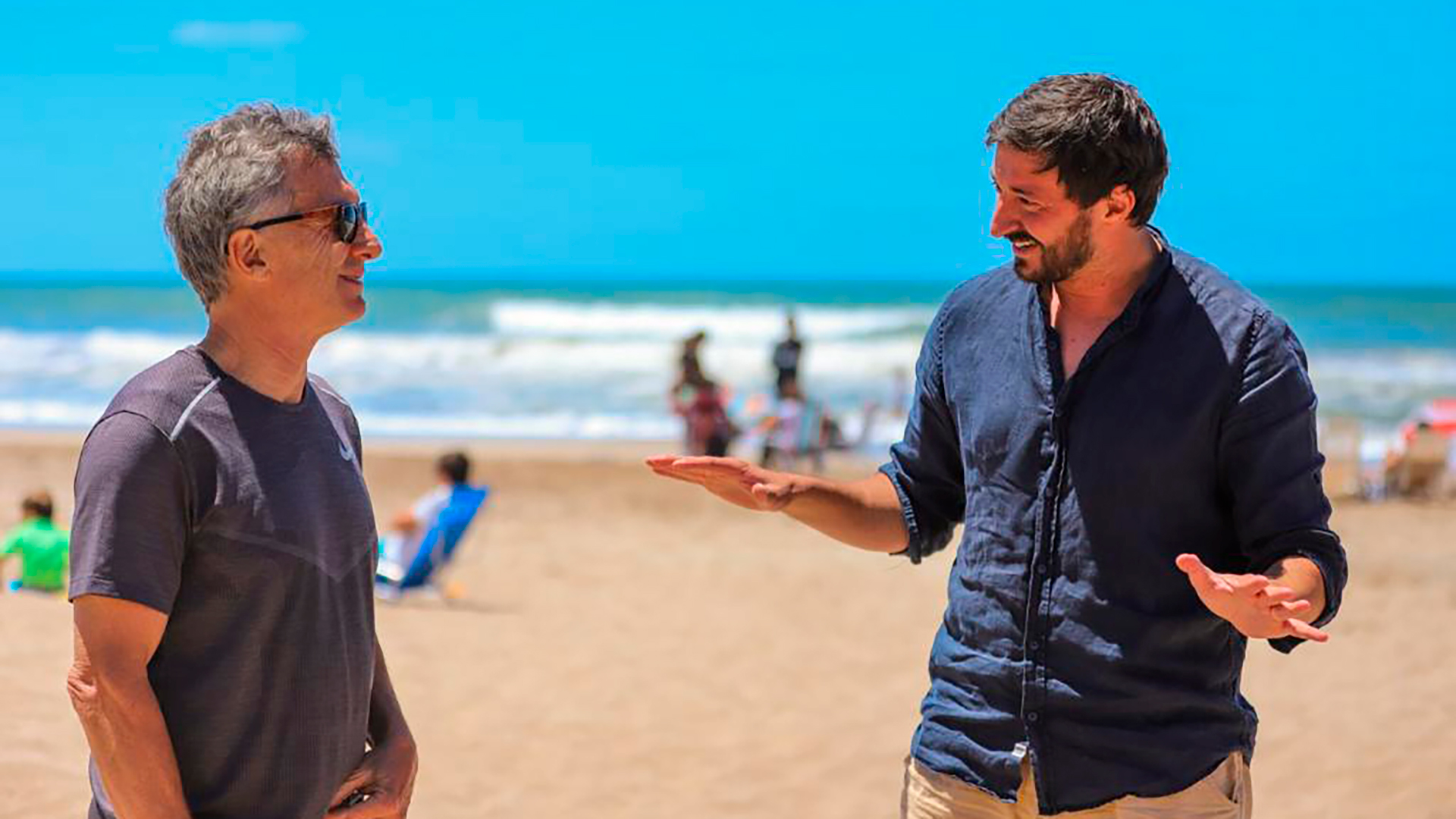 El ex presidente Mauricio Macri y el intendente de Pinamar, Martín Yezza