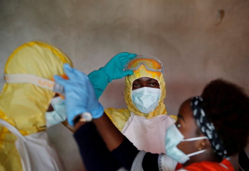La detección del caso de Marburgo se produjo menos de dos meses después de que Guinea declarara el fin de su brote más reciente de Ébola en 2021. Se buscan los contactos estrechos del paciente fallecido/ REUTERS/Goran Tomasevic/Archivo