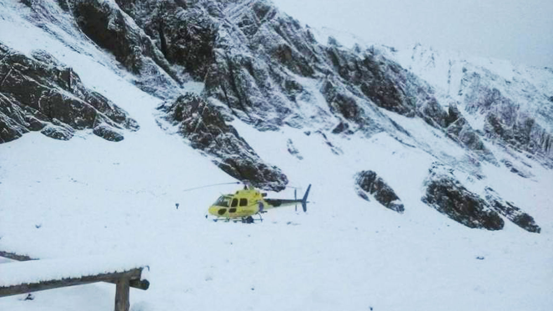 El montañista recibió primeros auxilios, pero no lograron salvarle la vida