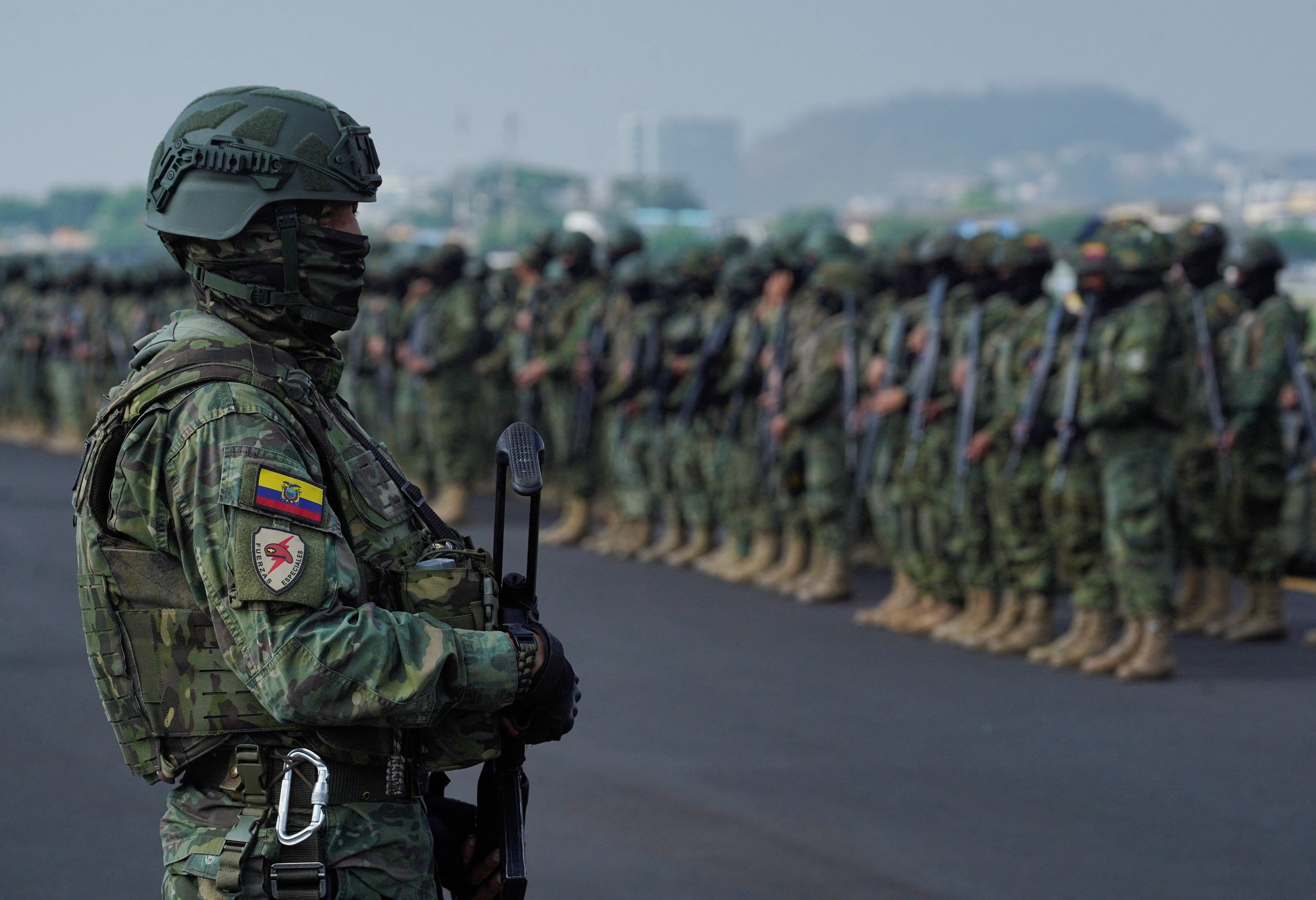Reforma laboral: qué pasará con el sueldo de un trabajador que se enferma y cómo será su licencia según el nuevo texto