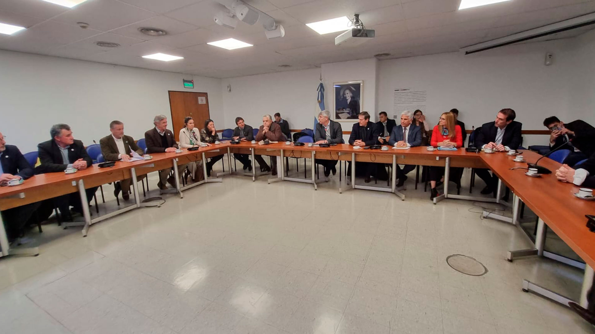 Ayer los dirigentes del campo se reunieron en el Congreso con diputados de la oposición. 