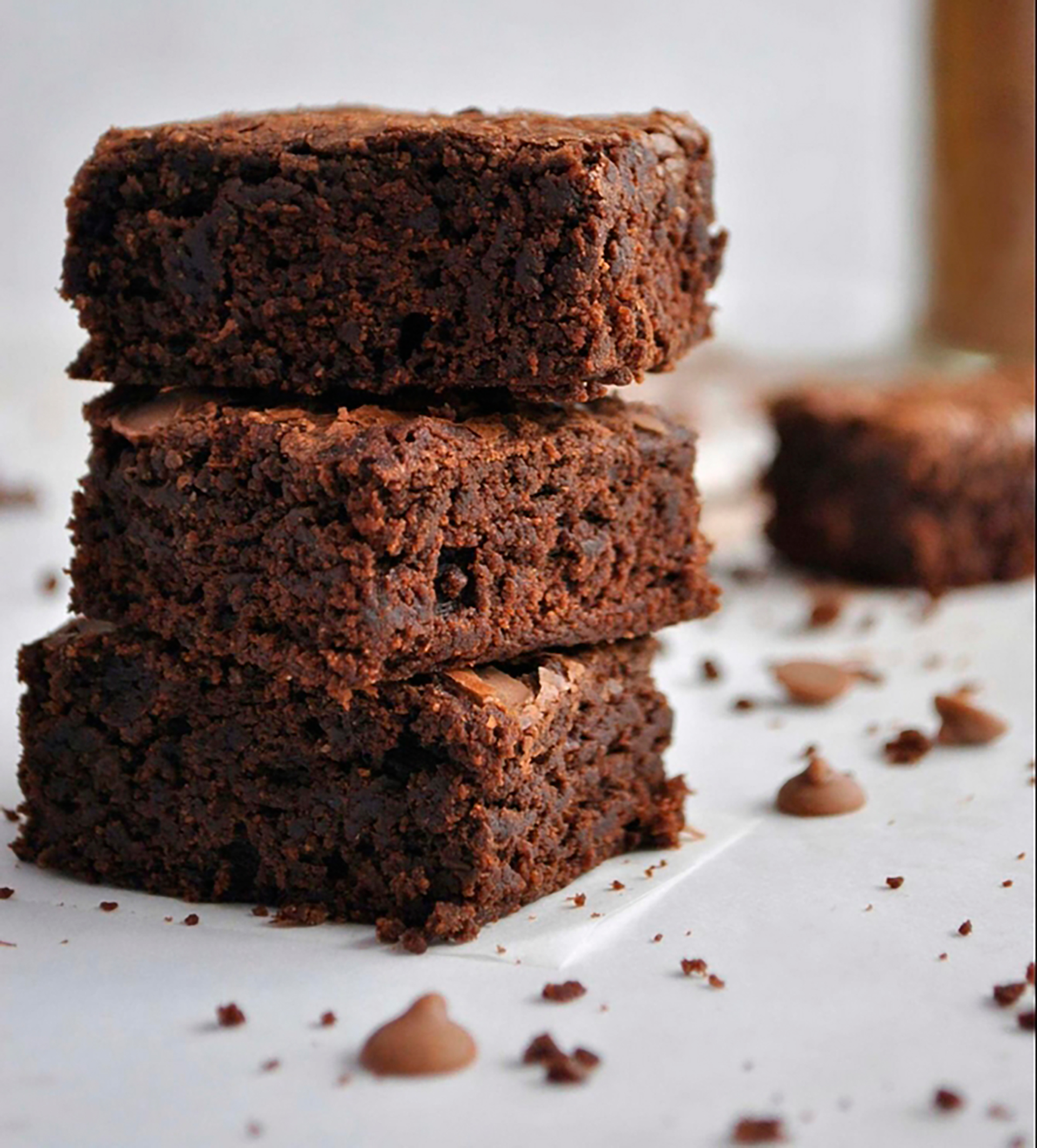 Día mundial del Veganismo: las 10 mejores recetas para comer rico y sano en casa 47 Brownies de porotos negros y avena, un gusto imperdible para los veganos "golosos"