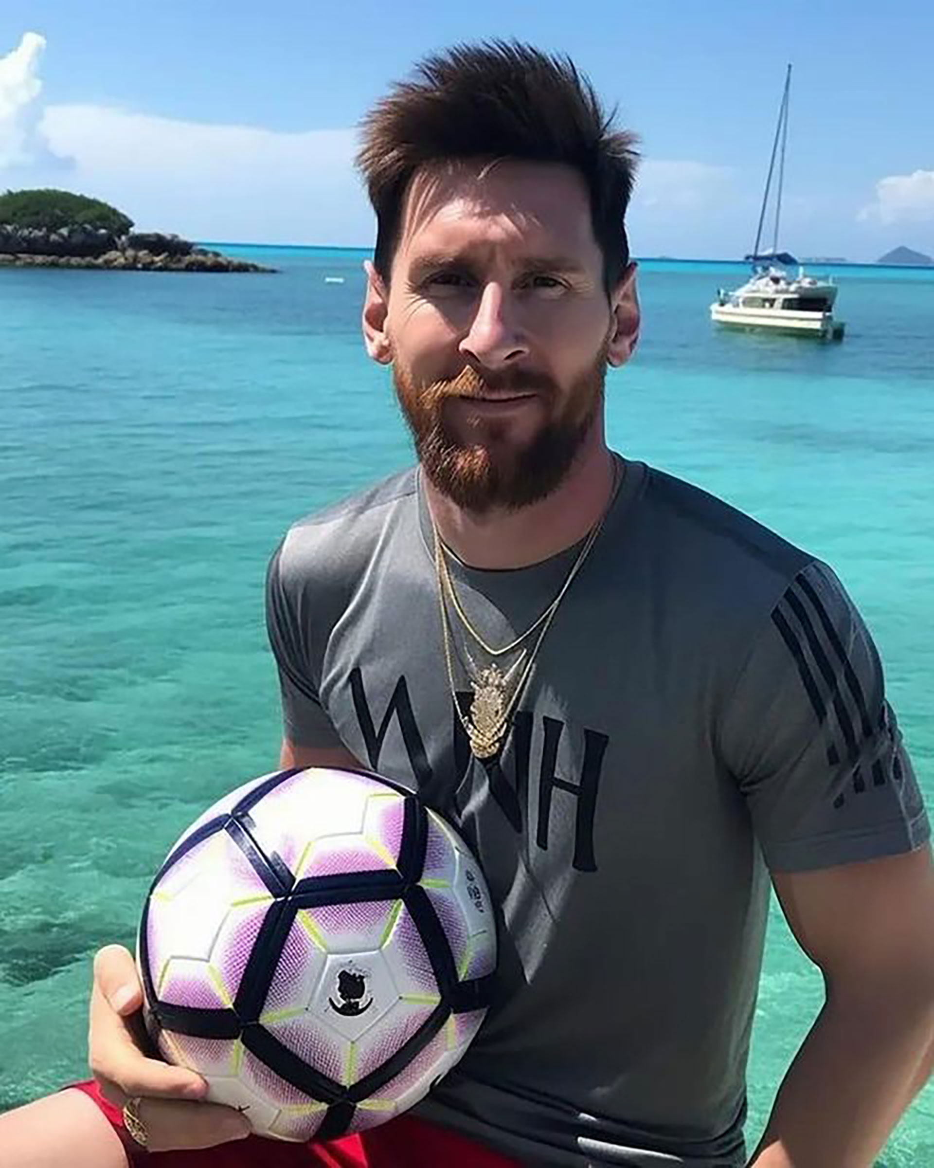 Ya se palpita la pisada de Messi en el campo miamense (Instagram: @chatgptricks)