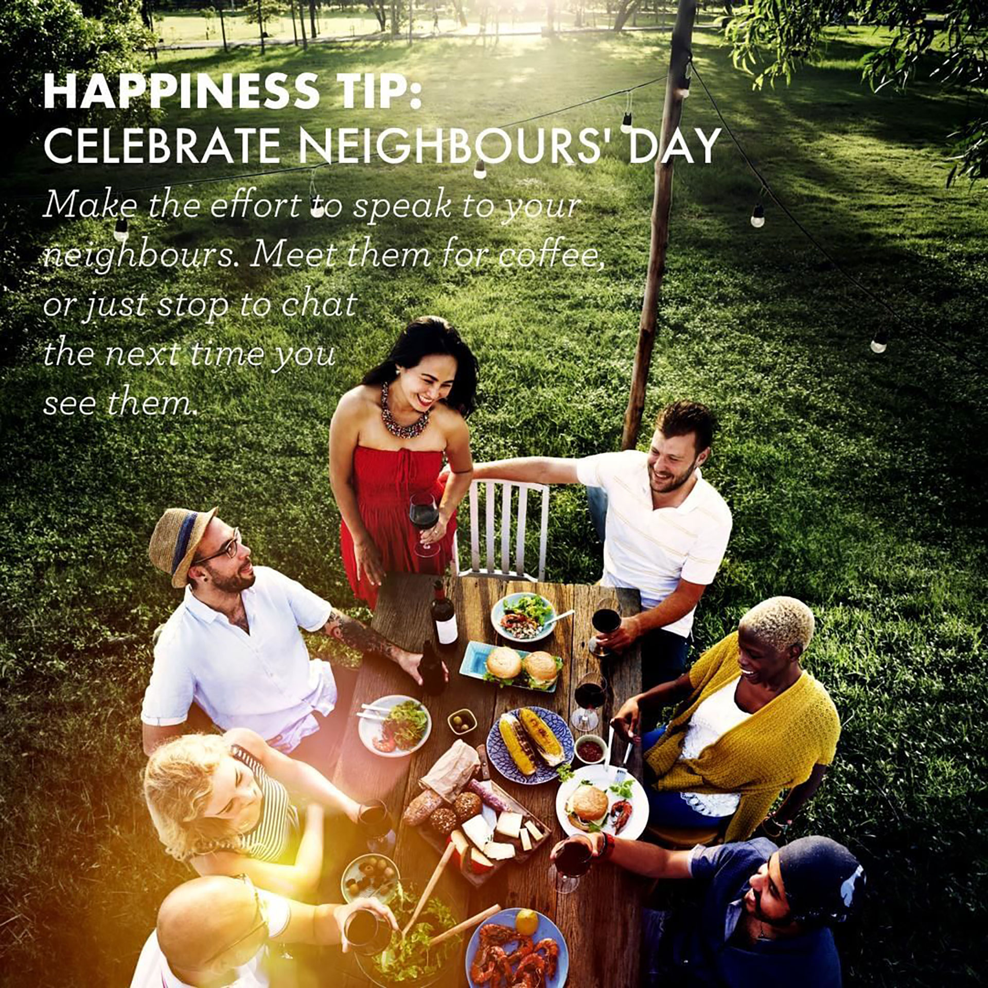 Según las investigaciones de Wiking, compartir la mesa con vecinos ayudar a reforzar el sentido de comunidad y sentirse más felices