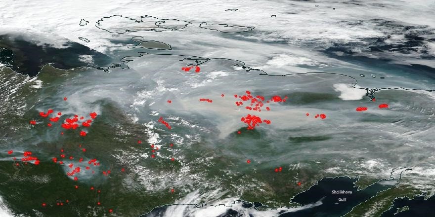 Las anomalías de temperatura aumentan los factores de riesgo de incendios, por lo que las condiciones que dieron lugar a los incendios de 2019 y 2020 serán recurrentes en el Ártico a finales de siglo (Europa Press)
