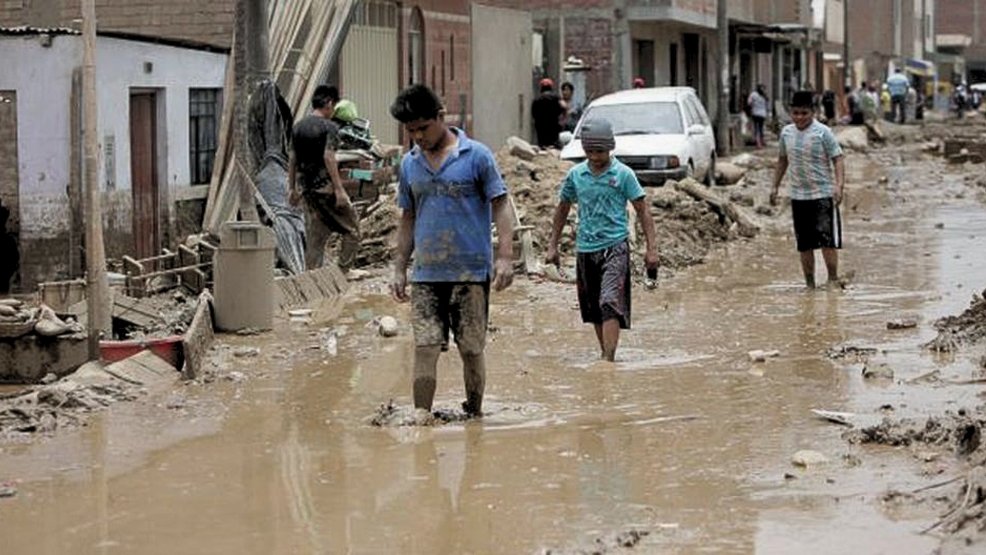 Lluvias en Perú: Más de 3.7 millones de personas en peligro por huaicos