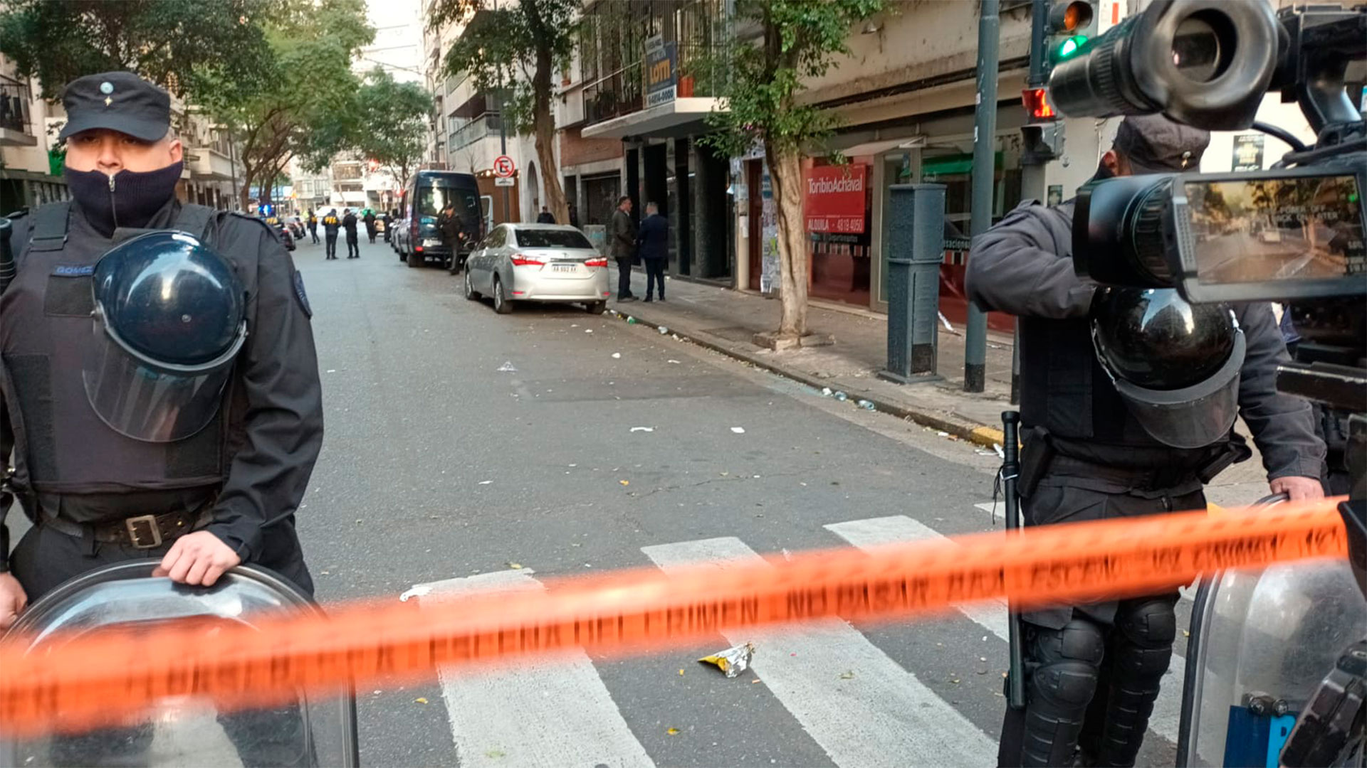 Así amaneció la zona donde fue atacada Cristina Kirchner (Foto: Maximiliano Luna)