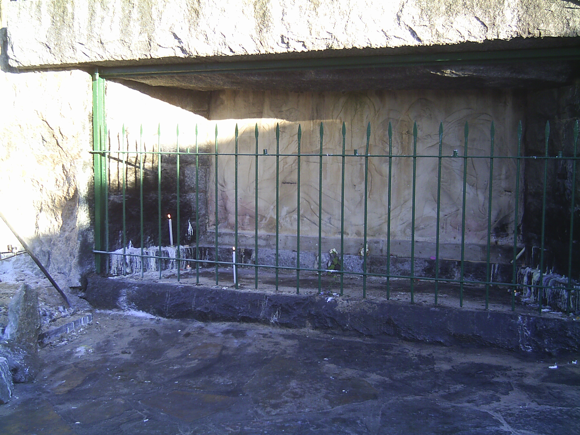 "El Santo Sepulcro", la estación final del Calvario (Wikipedia: Ezarate)