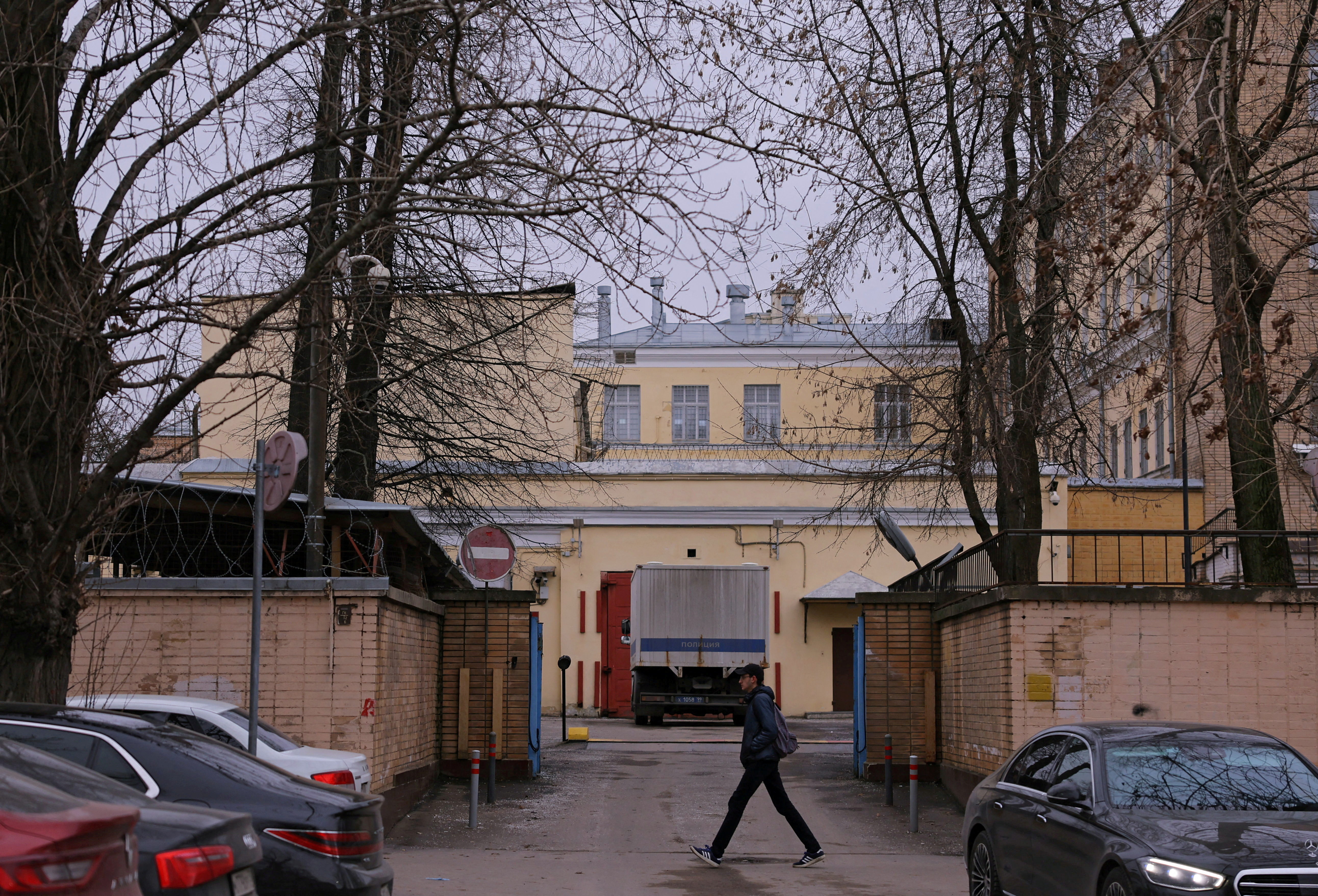 El centro de detención preventiva Lefortovo, donde el reportero del Wall Street Journal Evan Gershkovich, detenido bajo sospecha de espionaje, al parecer se encuentra detenido en Moscú, Rusia 30 de marzo 2023. REUTERS/Evgenia Novozhenina/Archivo