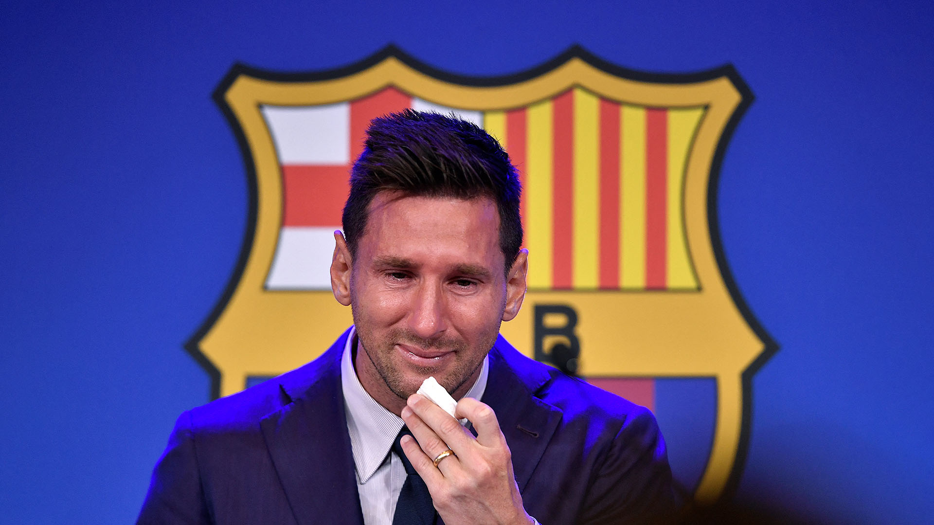Messi abandonó el Barcelona entre lágrimas (AFP)