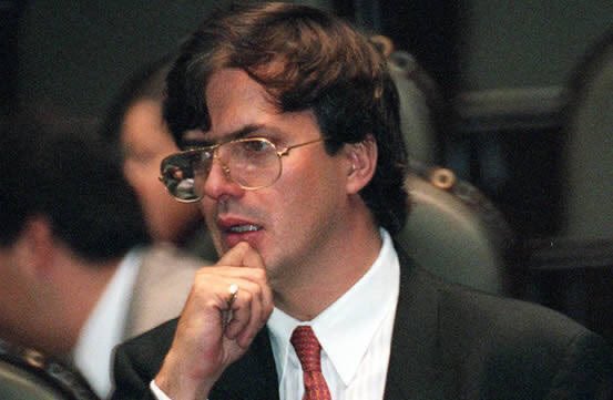 Marcelo Ebrard como Diputado Federal (1997-2000) (Foto: Especial)