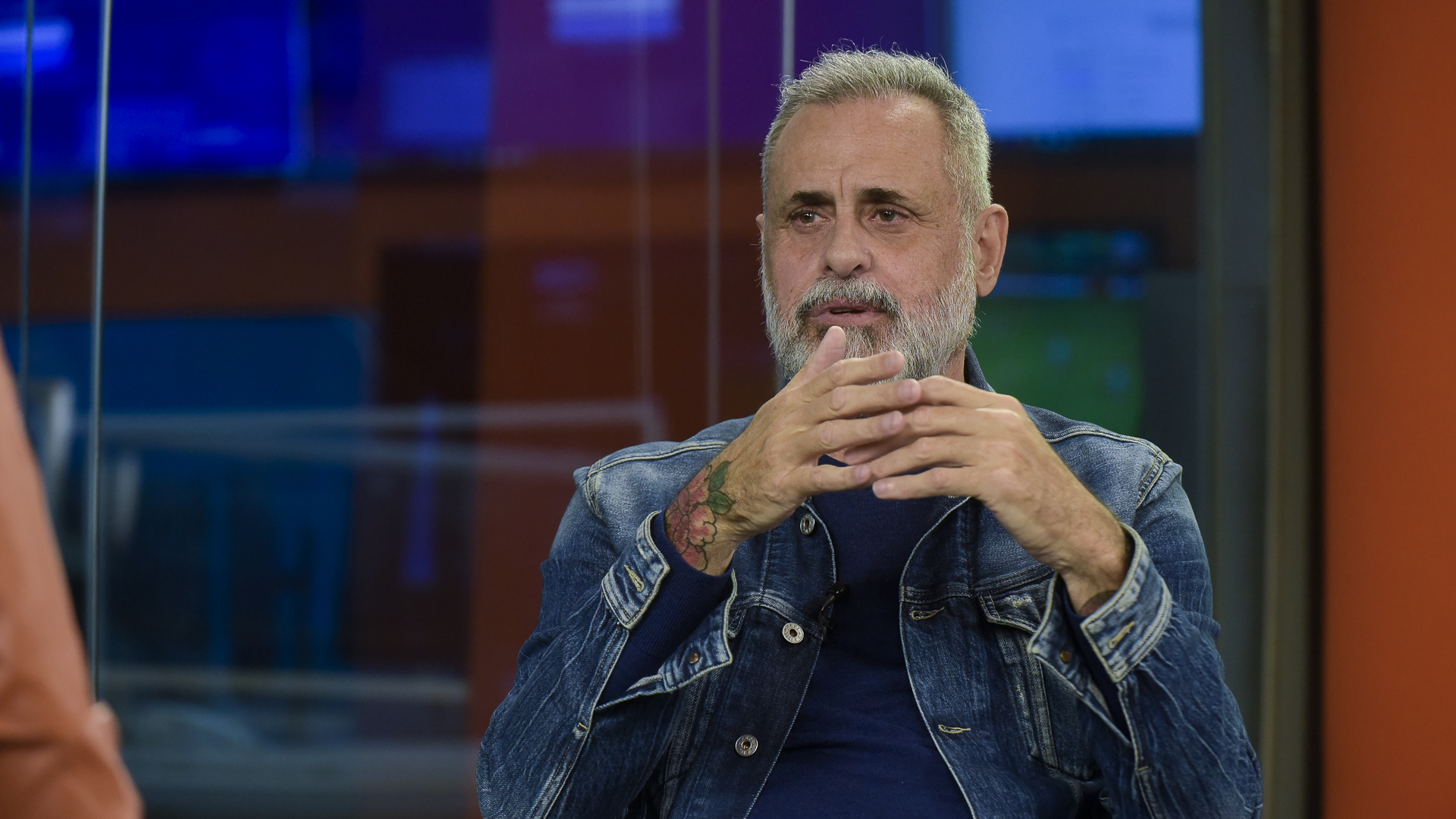 "En una semana Jorge Rial podría volver a Buenos Aires", adelantó Capuya