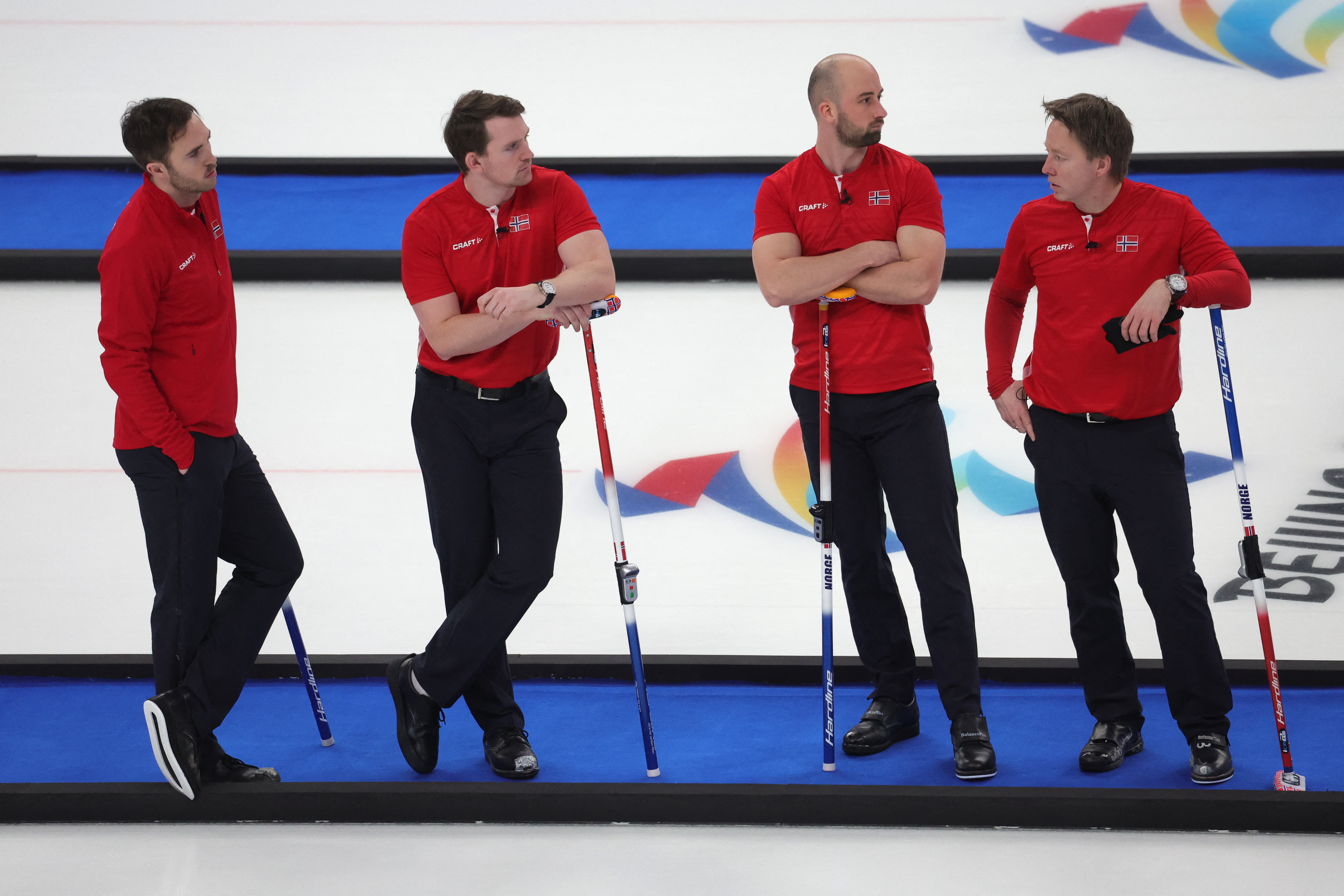 Norwegian pants go off as curling piques Chinese curiosity