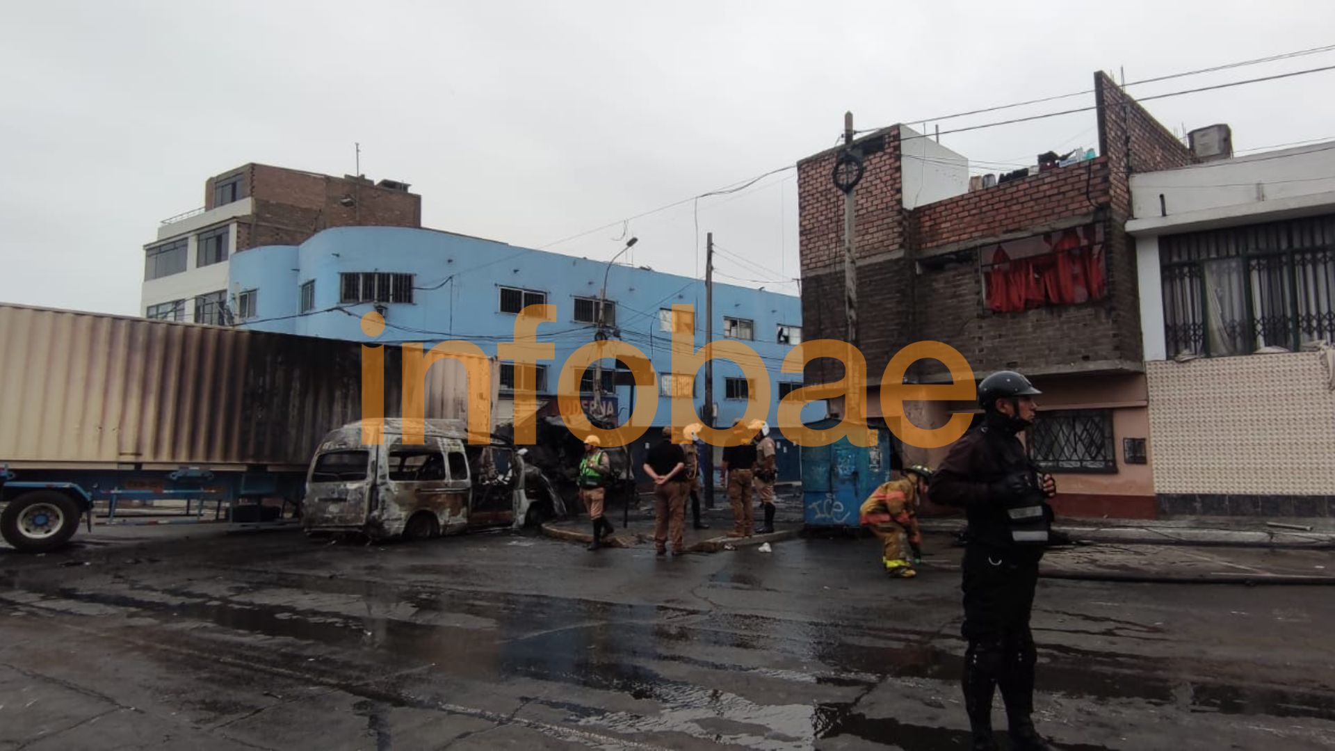 Explosión en SMP deja decenas de heridos y casas afectadas. Infobae / Marilyn Corrales