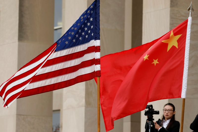 El Senado de Estados Unidos aprobó un proyecto de ley que podría prohibir a empresas chinas cotizar en Bolsa 