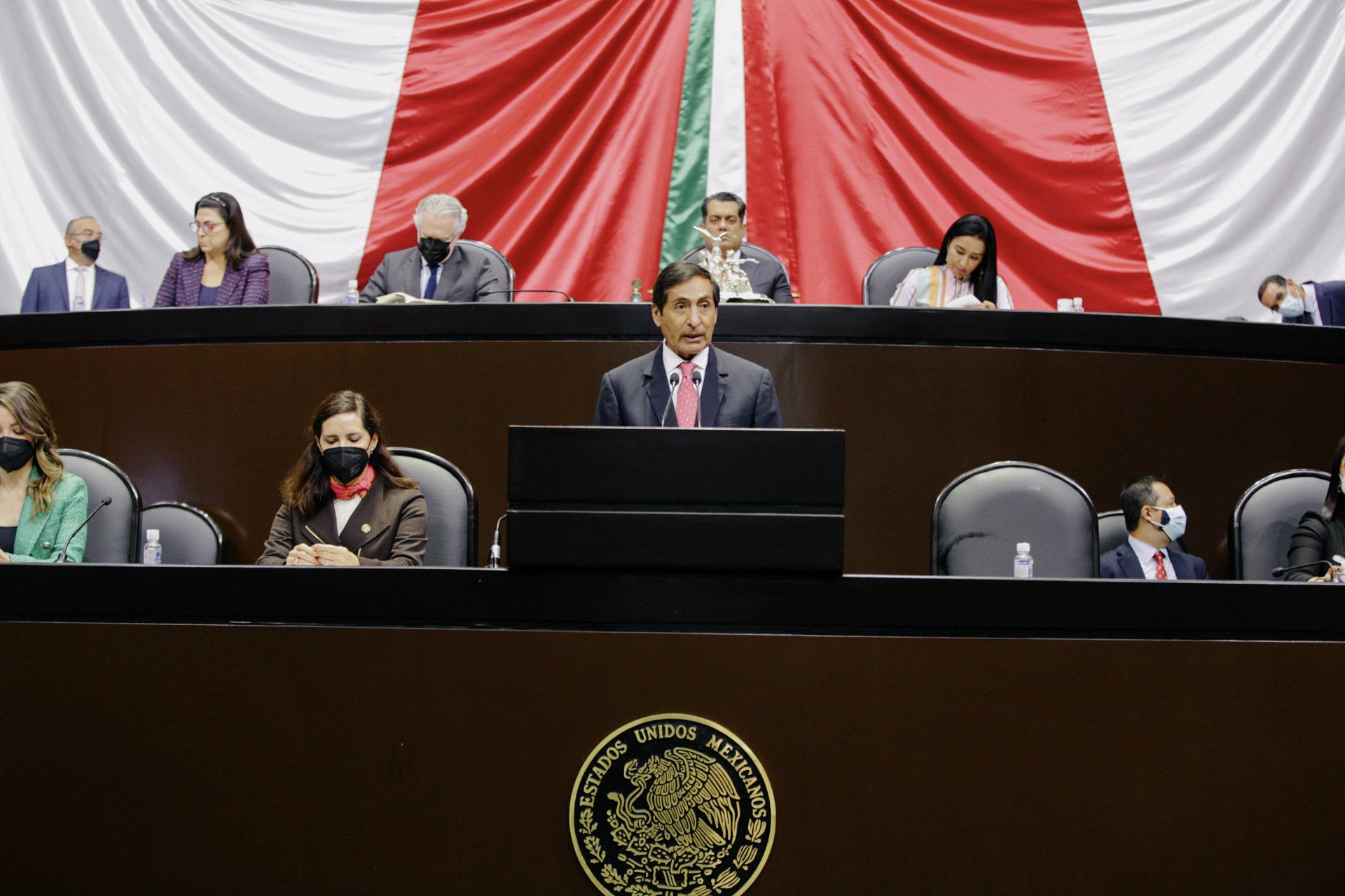México cerró el 2022 con la deuda pública en 13 billones 578.5 mil millones de pesos