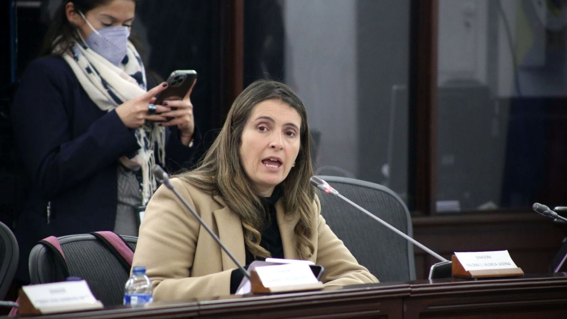 La senadora Paloma Valencia respondió a las críticas del senador Gustavo Bolívar. Foto: @SenadoGovCo