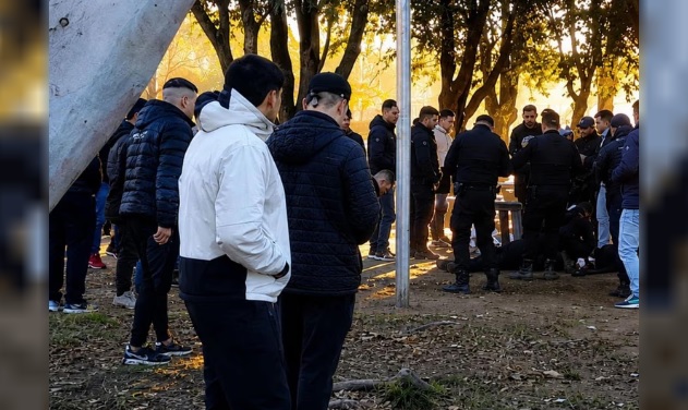 Tragedia en un torneo de f&uacute;tbol en Santa Fe: un polic&iacute;a tiene muerte cerebral tras una brutal agresi&oacute;n