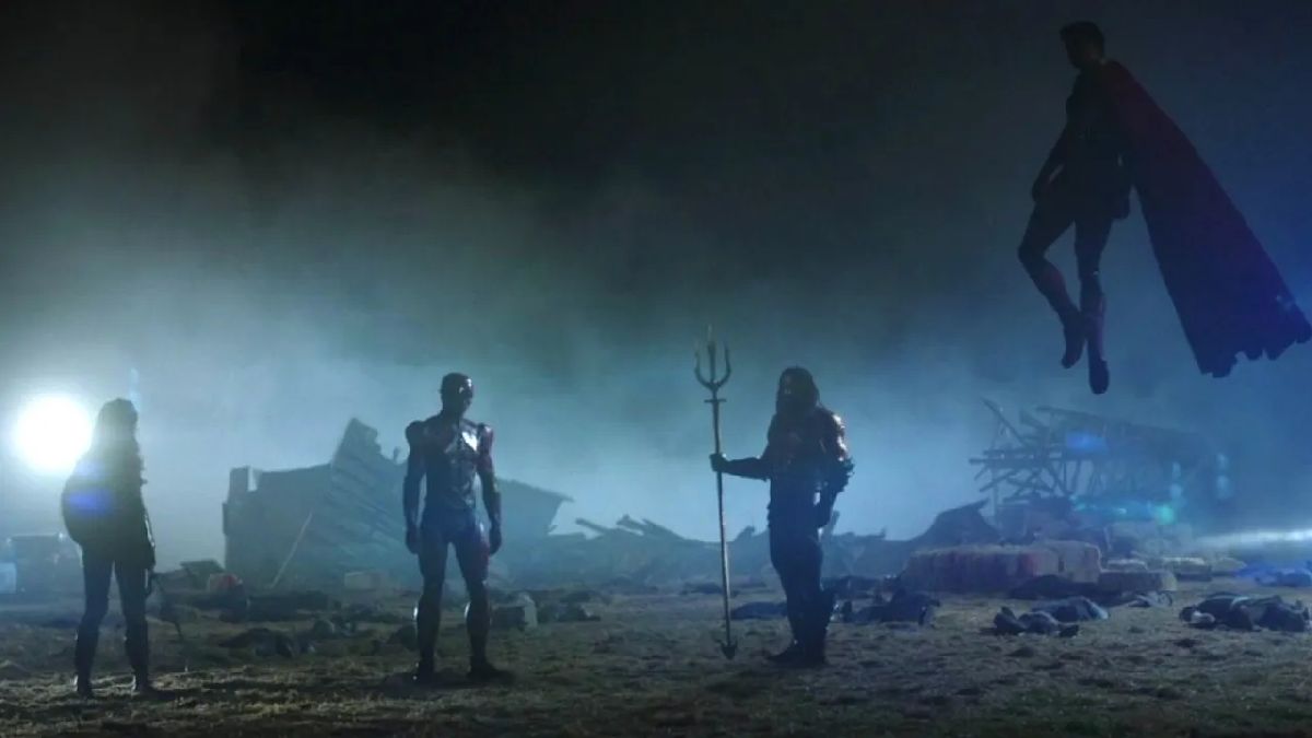 El cameo de los integrantes de La liga de la justicia en la serie ambientada en el Universo extendido de DC. (HBO Max)