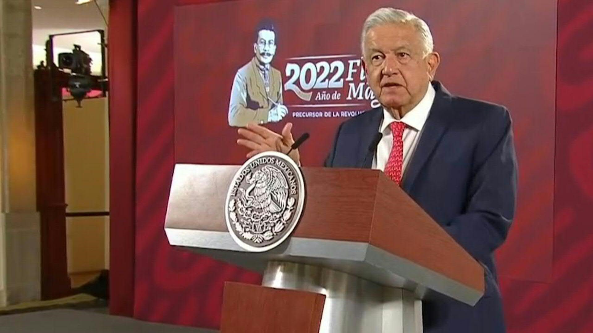 El presidente de México, Andrés Manuel López Obrador, propuso reducir el número de legisladores como parte de una reforma del sistema político y electoral, cuya negociación en el Congreso se anticipa complicada (Foto: AFP)