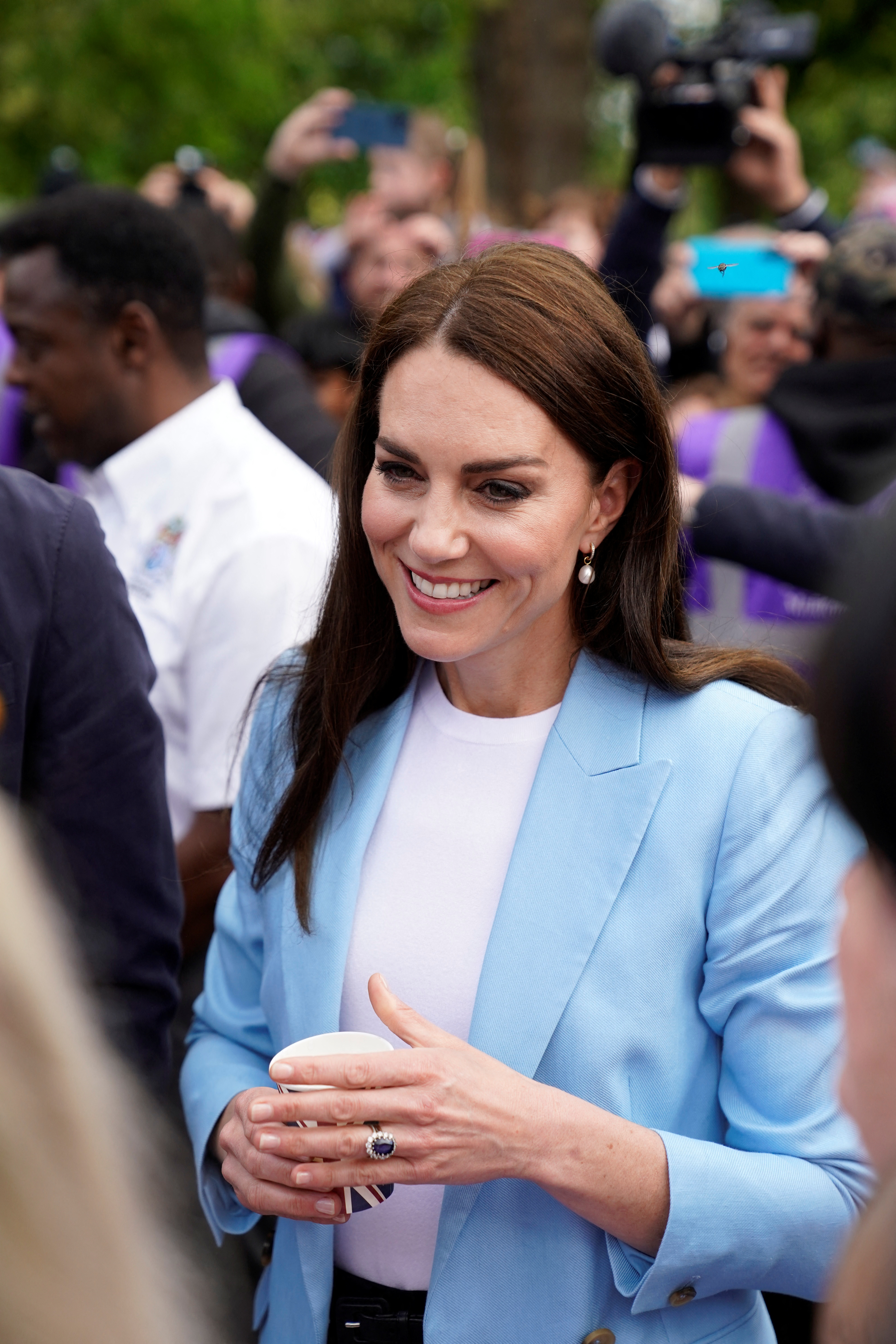 Kate Middleton, princesa de Gales, en repetidas ocasiones fue objeto de burlas de los amigos del príncipe William, por su estatus socioeconómico.  Andrew Matthews/Pool via REUTERS