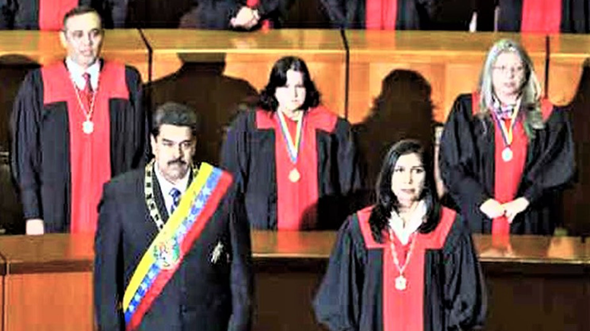 La administración de justicia en Venezuela tiene injerencia del poder ejecutivo