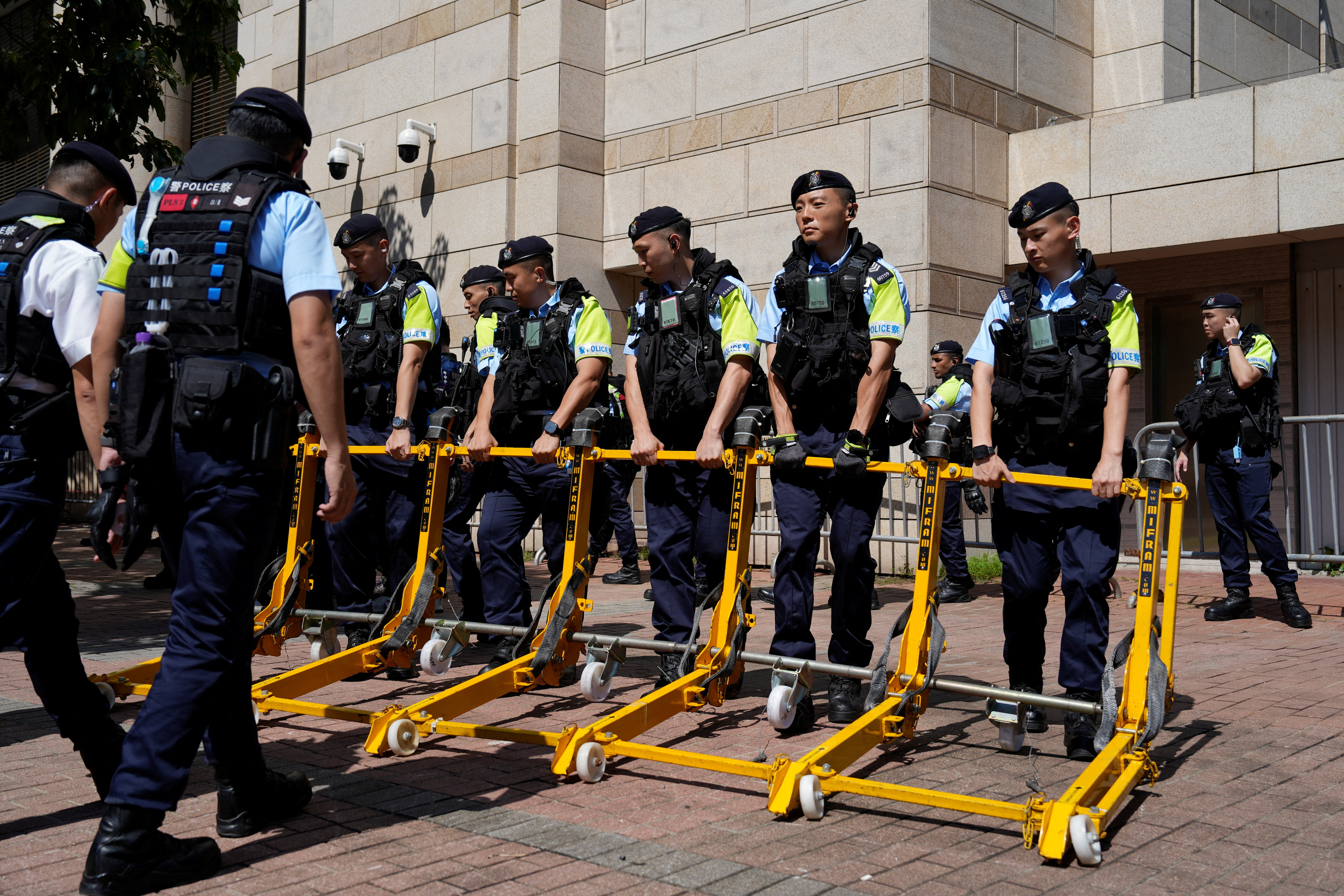 Jaulas de hierro, descargas el&eacute;ctricas y hambre: un informe revela el uso sistem&aacute;tico de la tortura en China