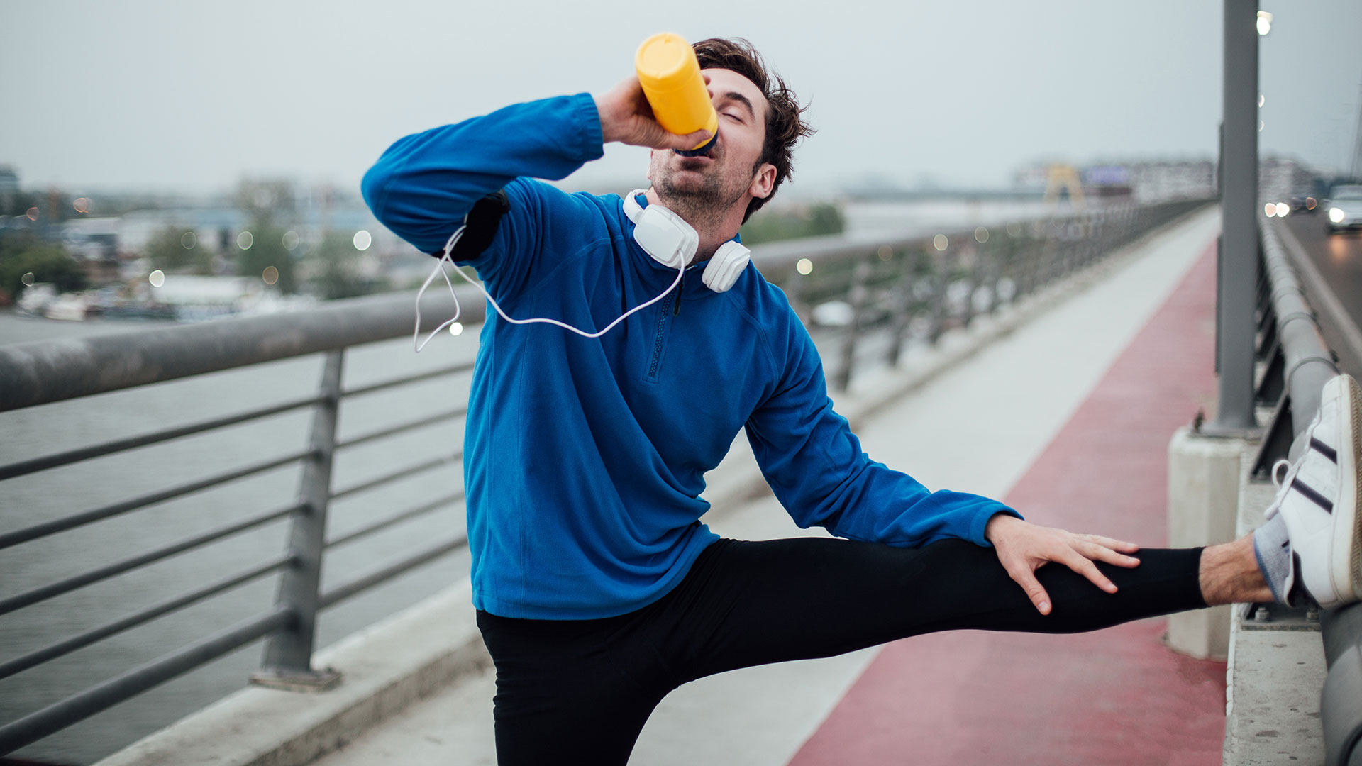 Estar activo, comer mejor, perder peso, no fumar, son solo algunas de las recomendaciones para estar saludable
(Getty Images)