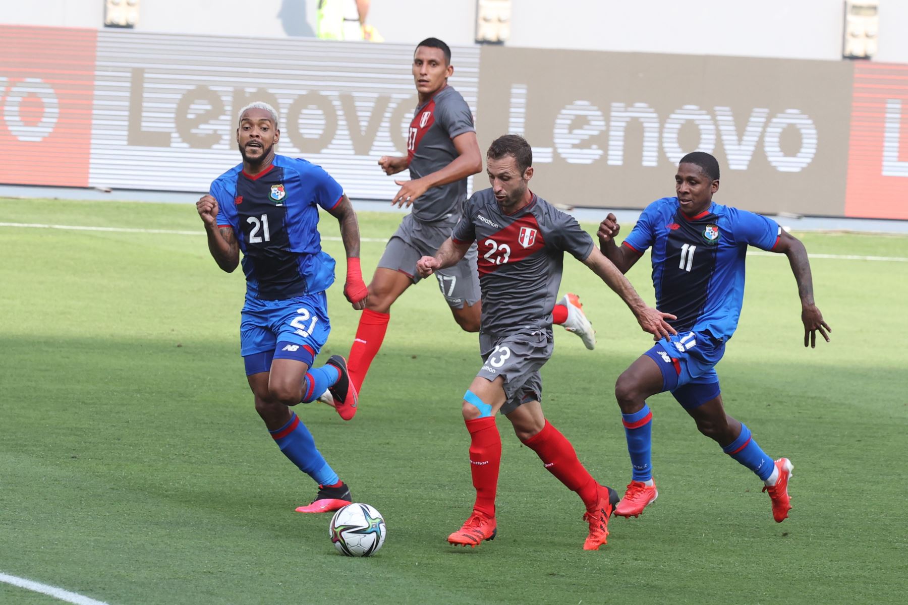 Perú empató 1-1 ante Panamá en un encuentro amistoso en el Estadio Nacional. Foto: Andina