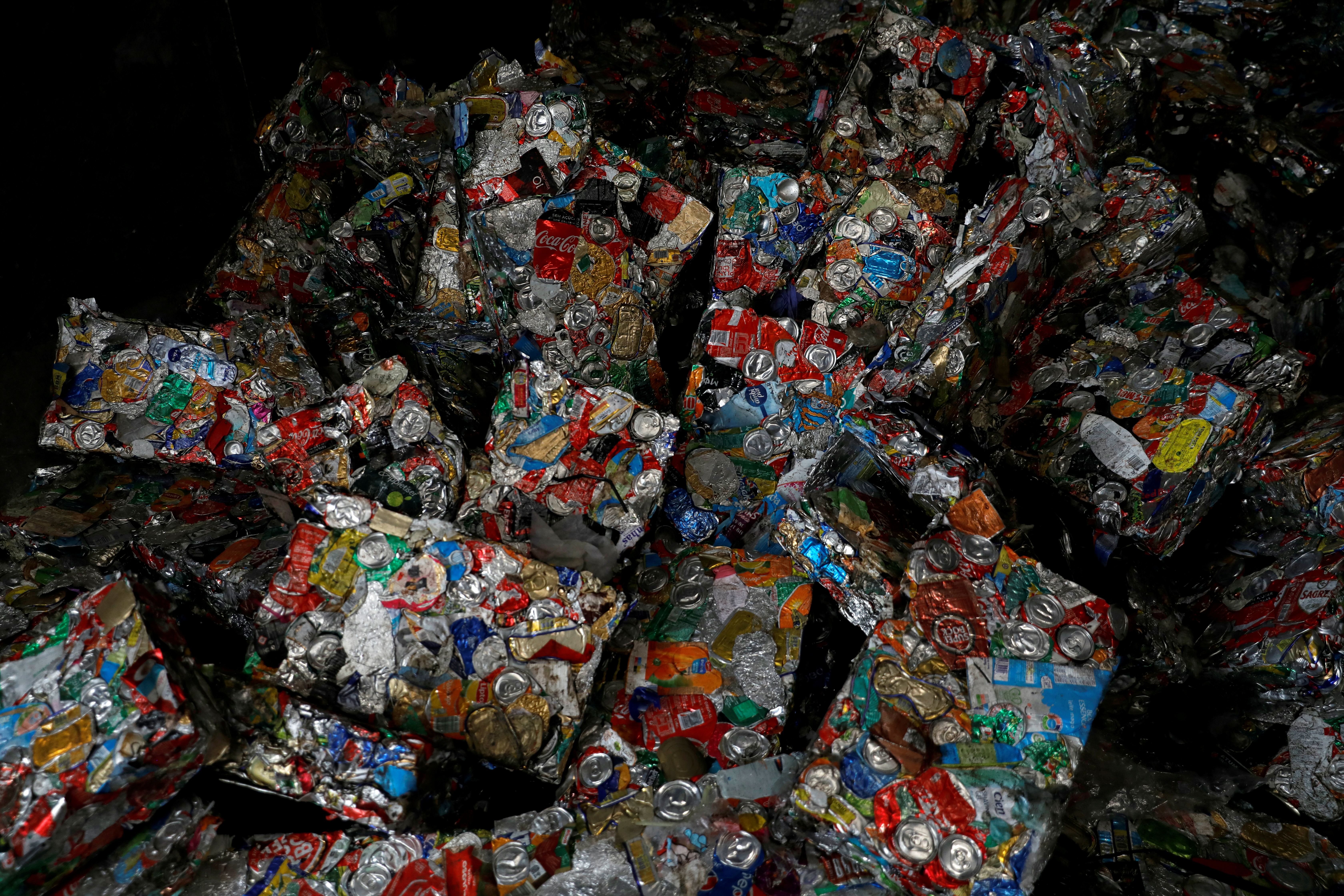 Se invita a concientizar sobre esta práctica y reducir al mínimo posible los desechos plásticos (Reuters)