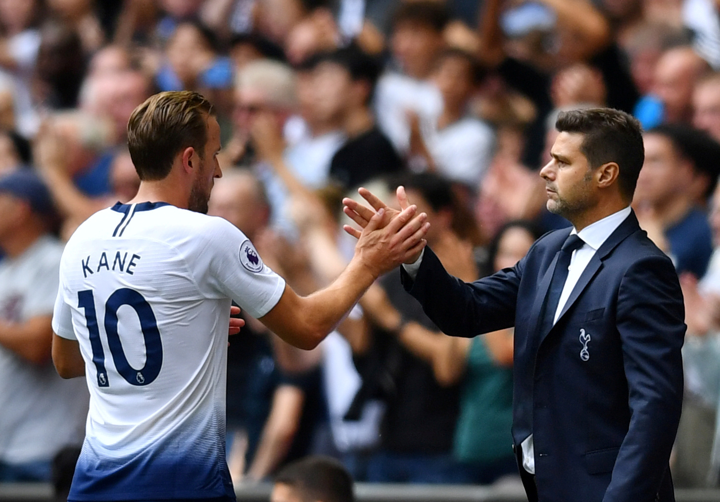 Pochettino y Harry Kane en Tottenham: fue quien potenció al delantero inglés
