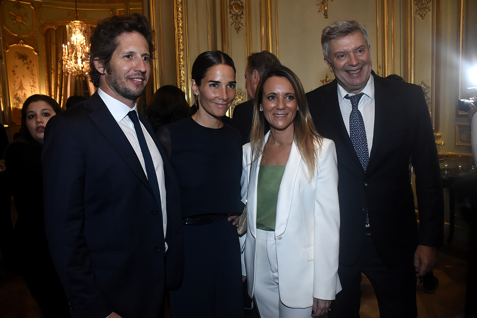 Agustín Goldenhorn y Juana Viale junto a los abogados, Mariana Gallego y Mauricio D'Alessandro 