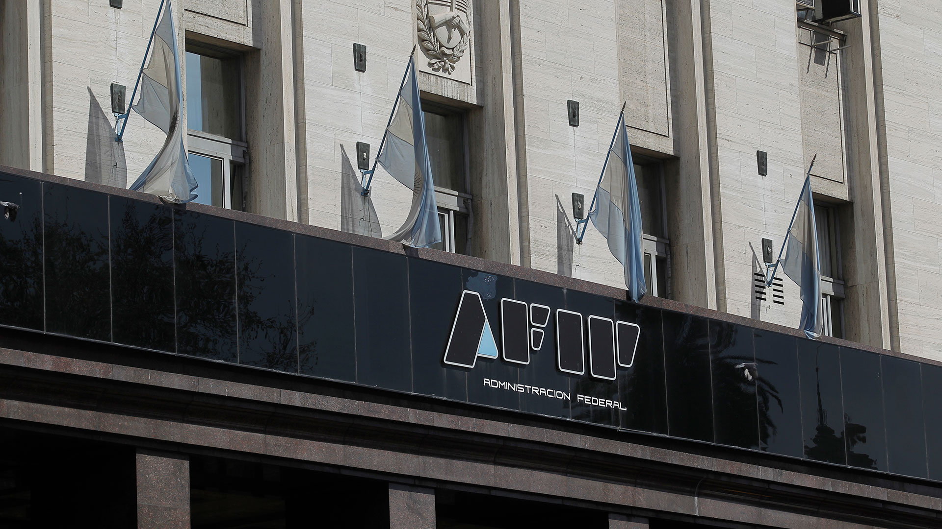 Más recursos para la AFIP. La oposición y el oficialismo quieren que los ahorristas paguen impuestos por los plazos fijos (Foto: AFIP)