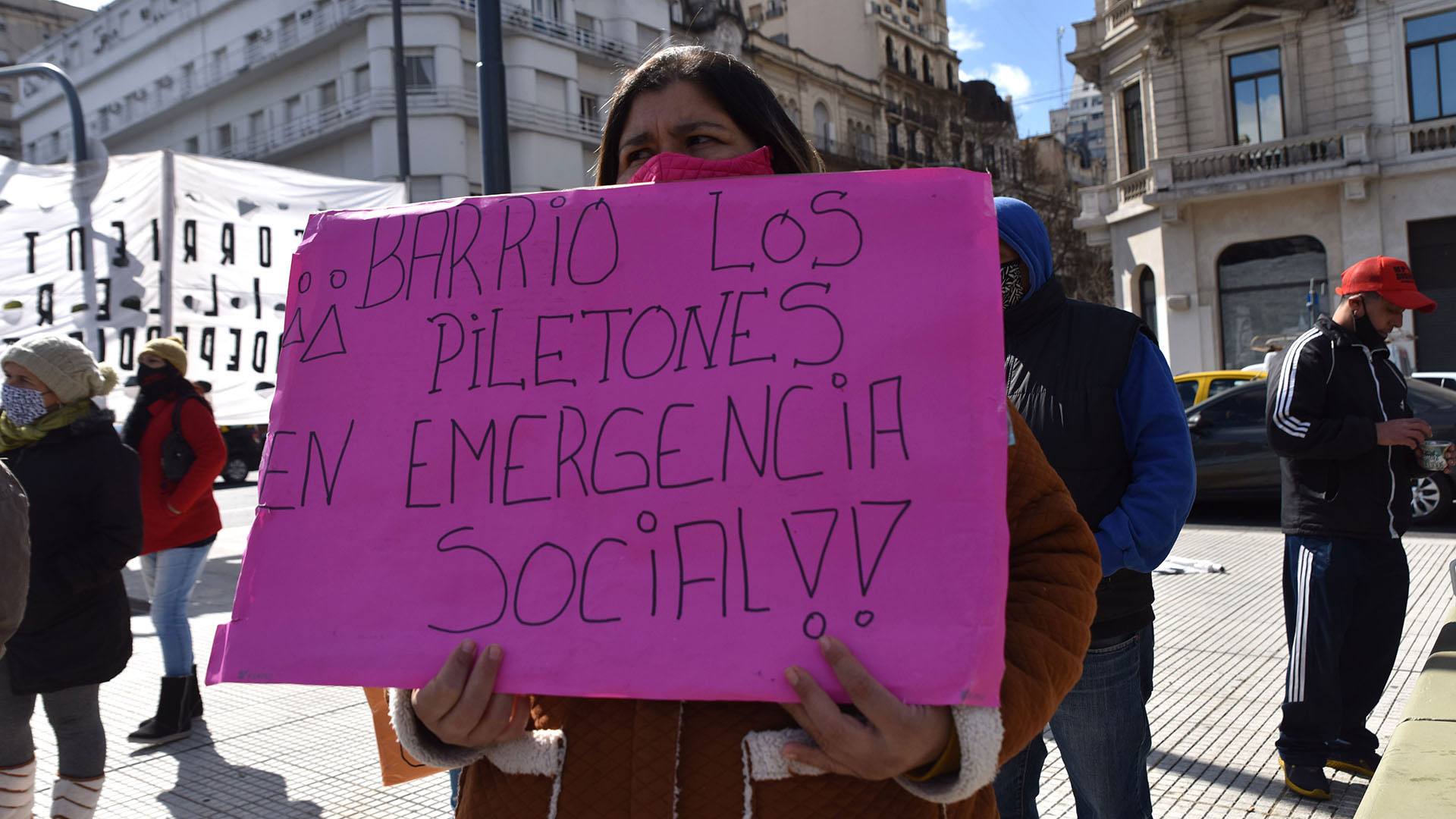 La marcha comenzó en Avenida de Mayo y 9 de Julio y culminó en la Legislatura bonaerense