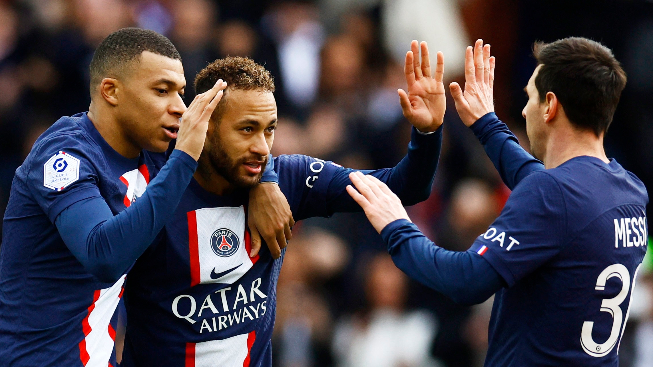 Neymar, compañero de Messi en el Paris St Germain, también gusta de vacacionar en Miami. (REUTERS/Sarah Meyssonnier)