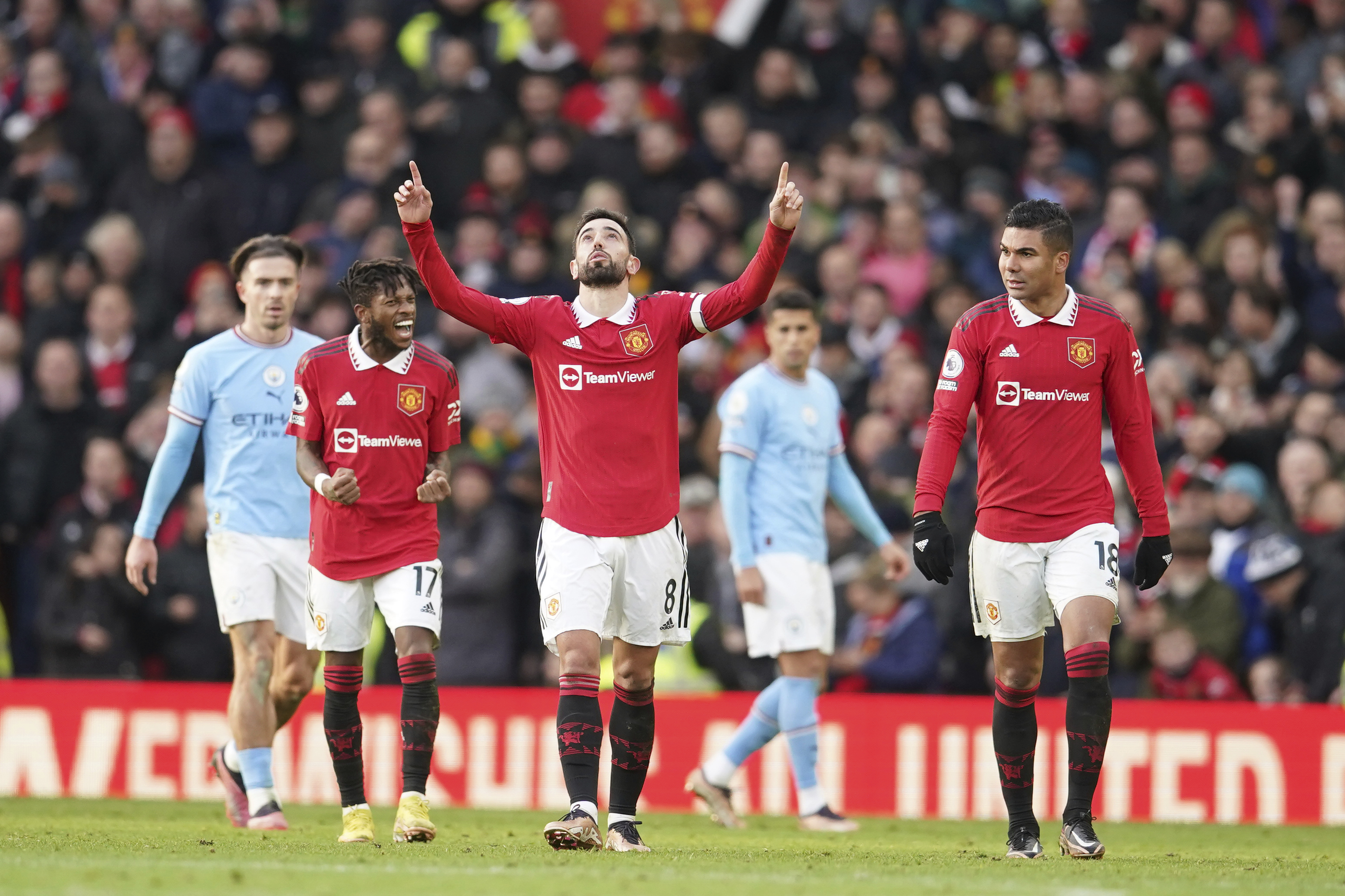 Bruno Fernandes of Manchester United celebrates after scoring against Manchester City, Saturday, Jan. 14, 2023 (AP Photo/Dave Thompson)