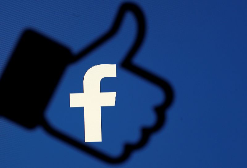 La compañía Facebook, detrás de Instagram, lanza una opción para no hacer visible el conteo de "Me gusta" 
REUTERS/Dado Ruvic/Ilustración