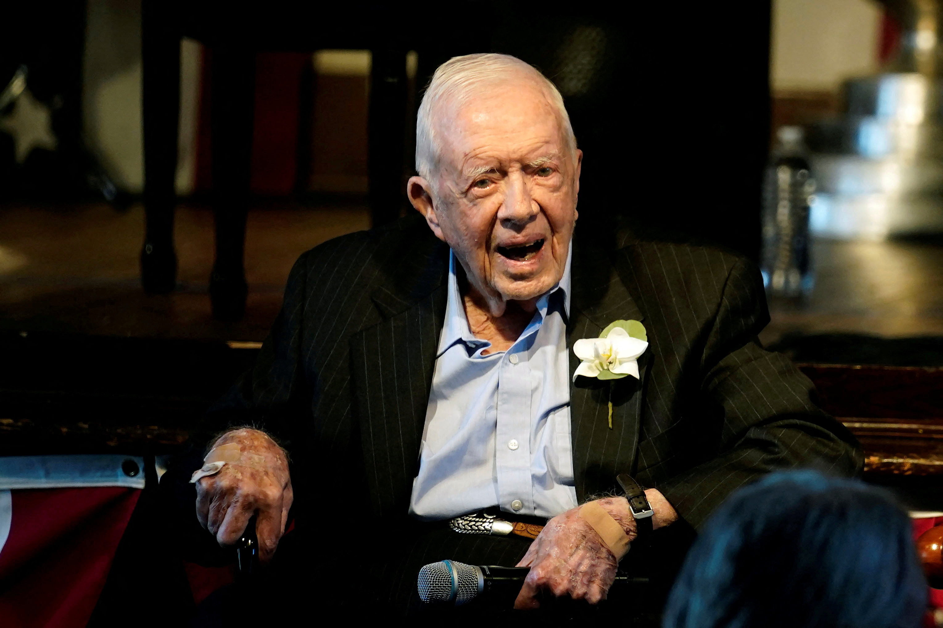 El ex presidente de EEUU Jimmy Carter dejó el hospital y recibirá cuidados paliativos en su casa (REUTERS)