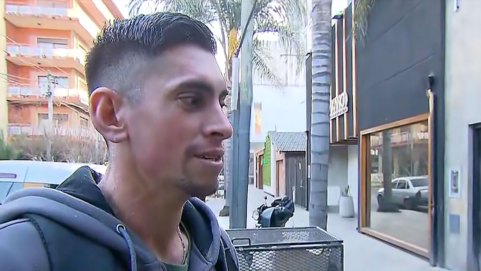 Buscaba orquídeas y terminó secuestrado: la historia del británico que pasó nueve meses cautivo en Colombia 