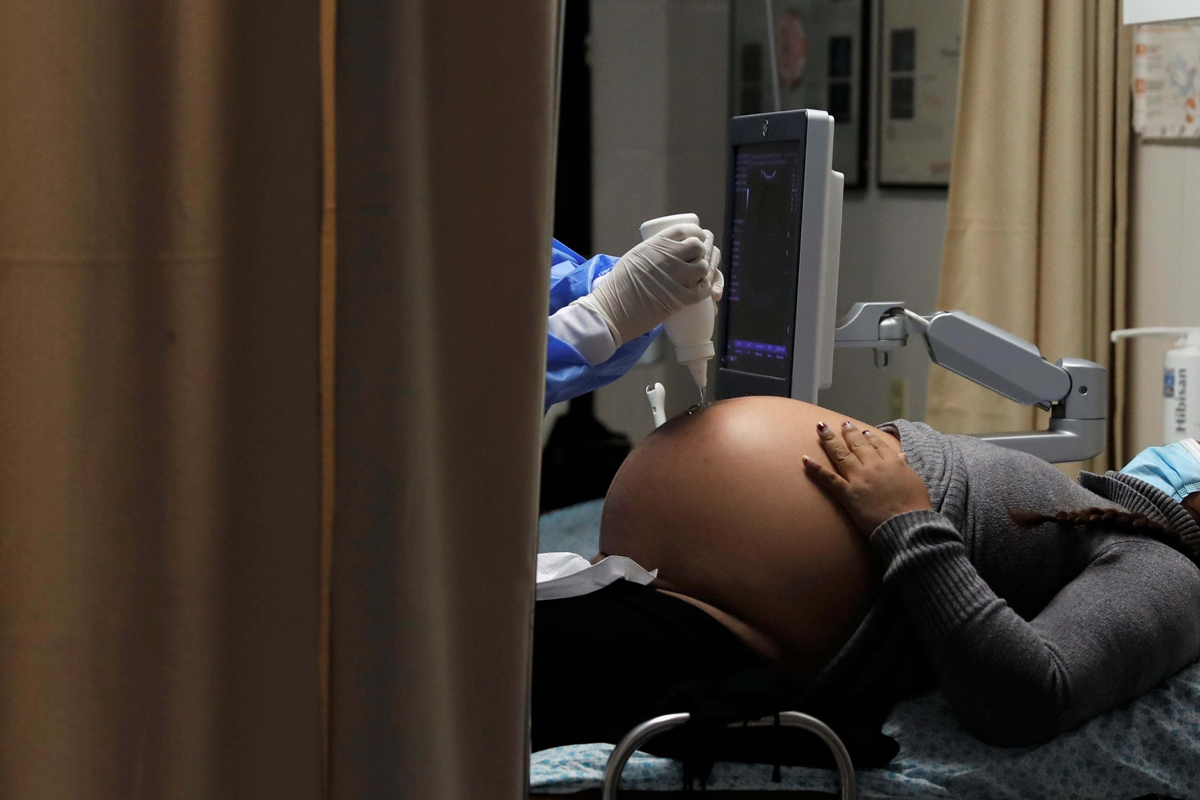 No existen protocolos de actuación ante la muerte perinatal (EFE/ Paolo Aguilar /ARCHIVO)
