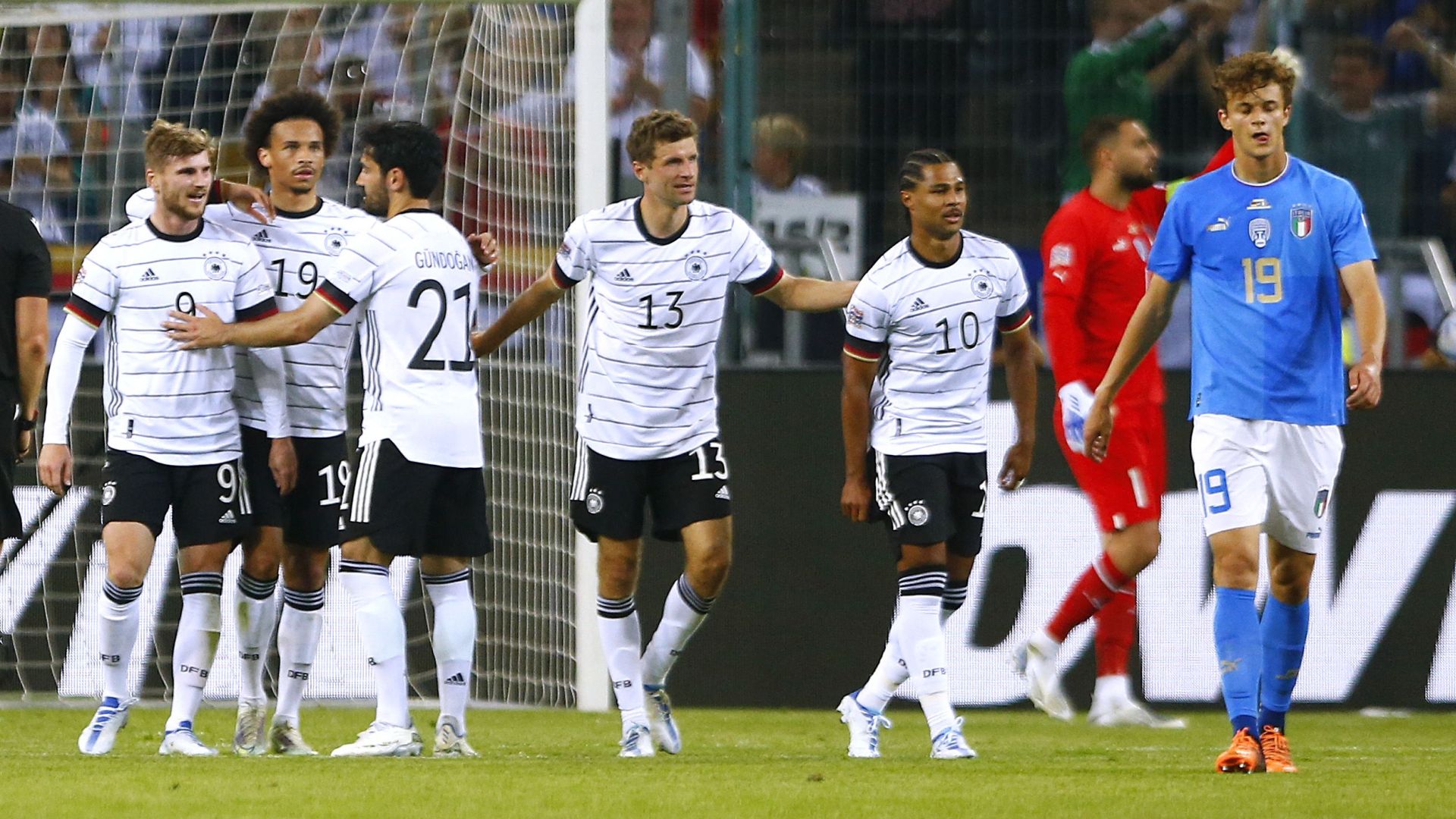 Alemania derrotó 5-2 a Italia en el último partido del Grupo A3 de la Nations League 2022