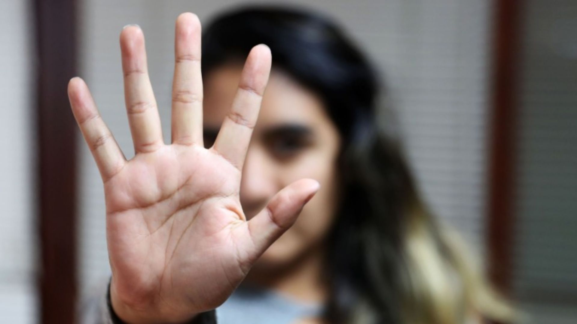 ¿Cuáles son los canales para denunciar actos de violencia contra la mujer? (Andina)