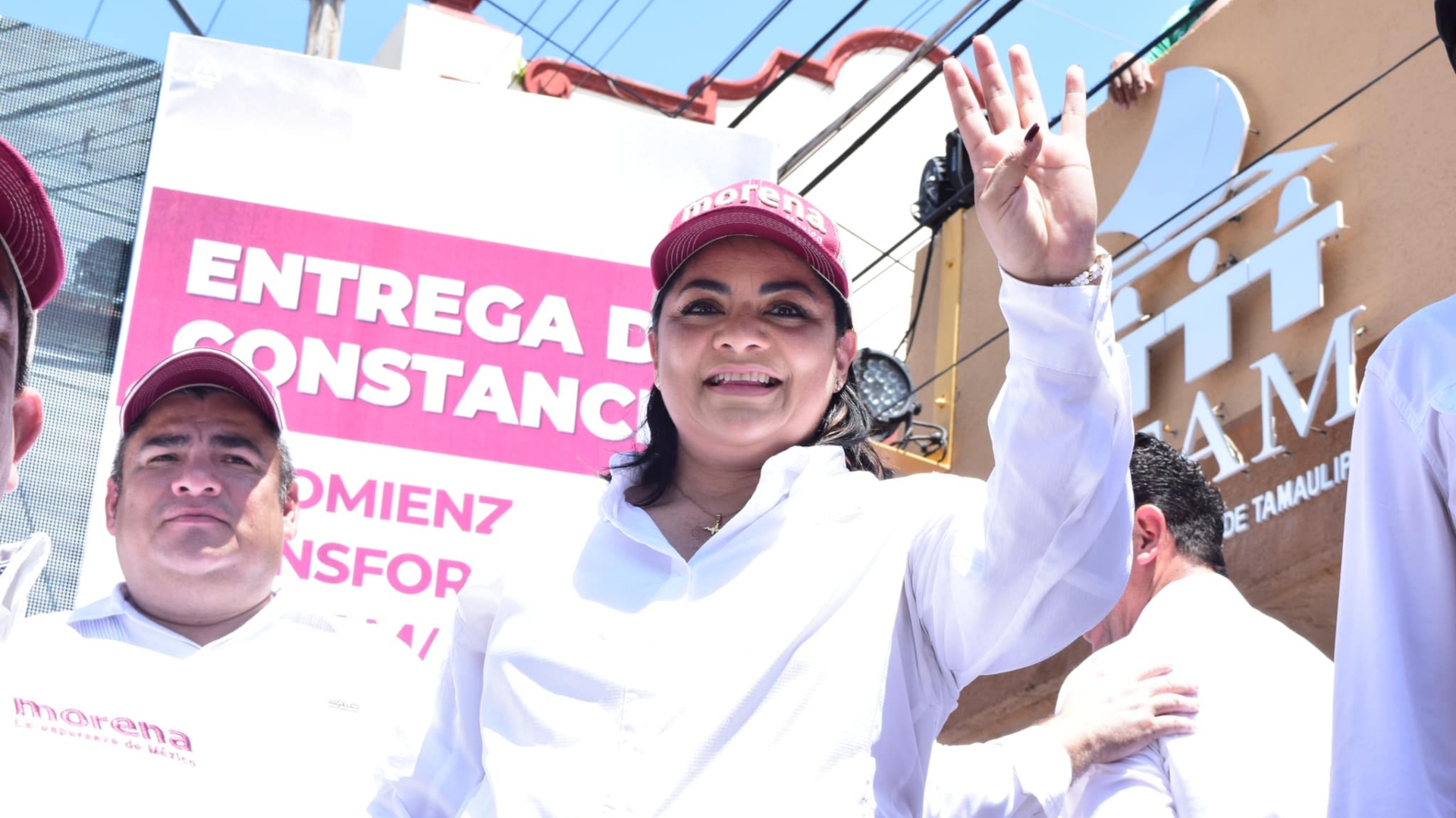 Úrsula Patricia Salazar, sobrina de AMLO, demostró que no fue ella quien robó los celulares de un diputado panista en Tamaulipas (Foto: Facebook / @UrsulaPatriciaMx)