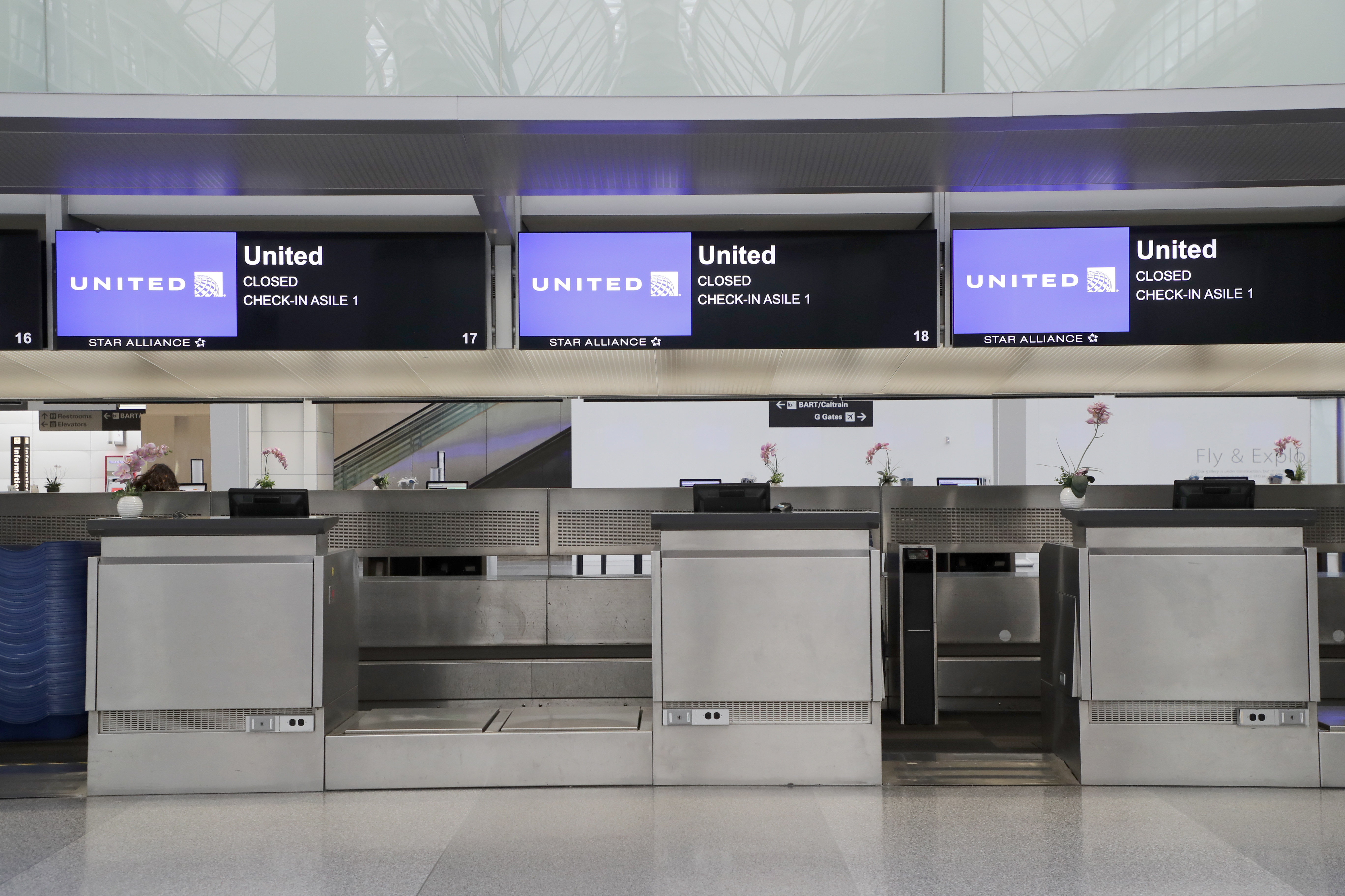 Política de equipaje de mano de United Airlines - Tarifas Error