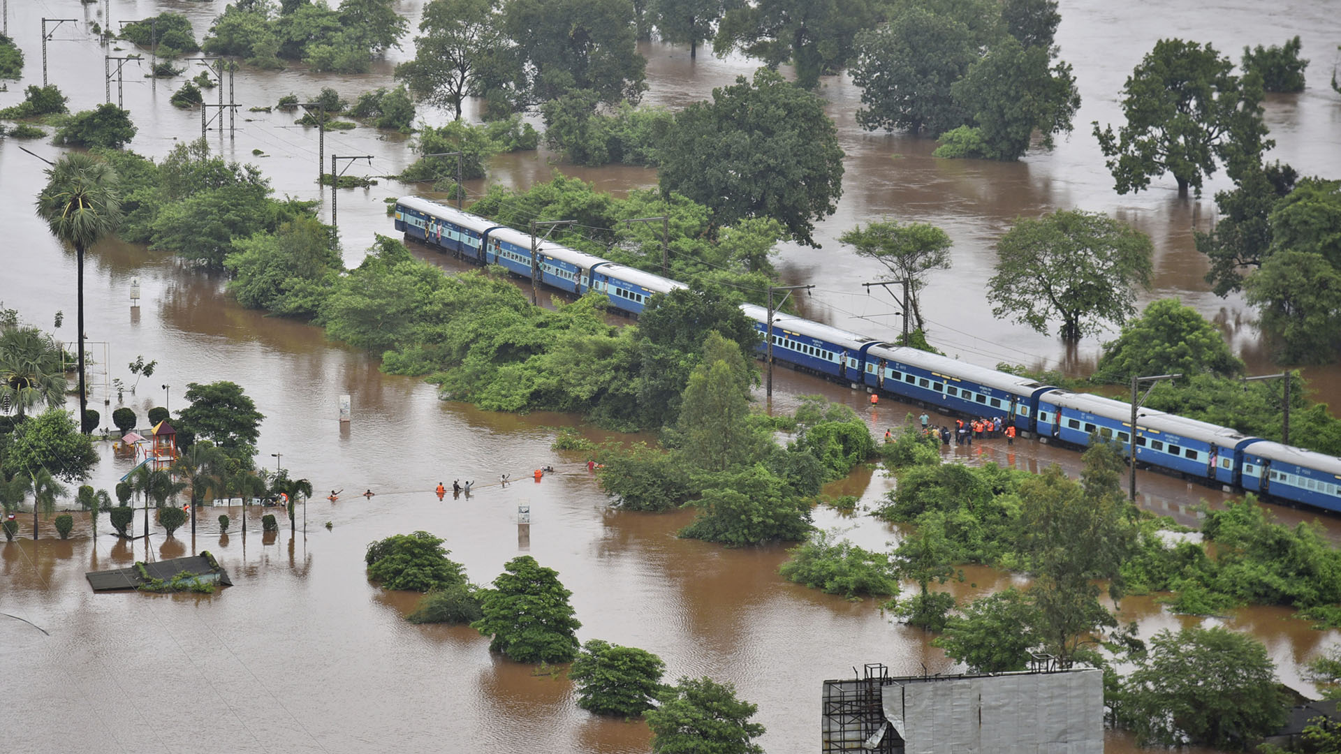 En la India el viento del oeste y el monzón de verano de la India, período donde abundan las lluvias, son dos fenómenos que los investigadores creen es fundamental estudiar pero se necesita recursos adecuados para lograrlo 