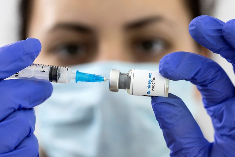 Las vacunas pueden tener una eficacia de al menos 85% en la prevención de la enfermedad/ Archivo